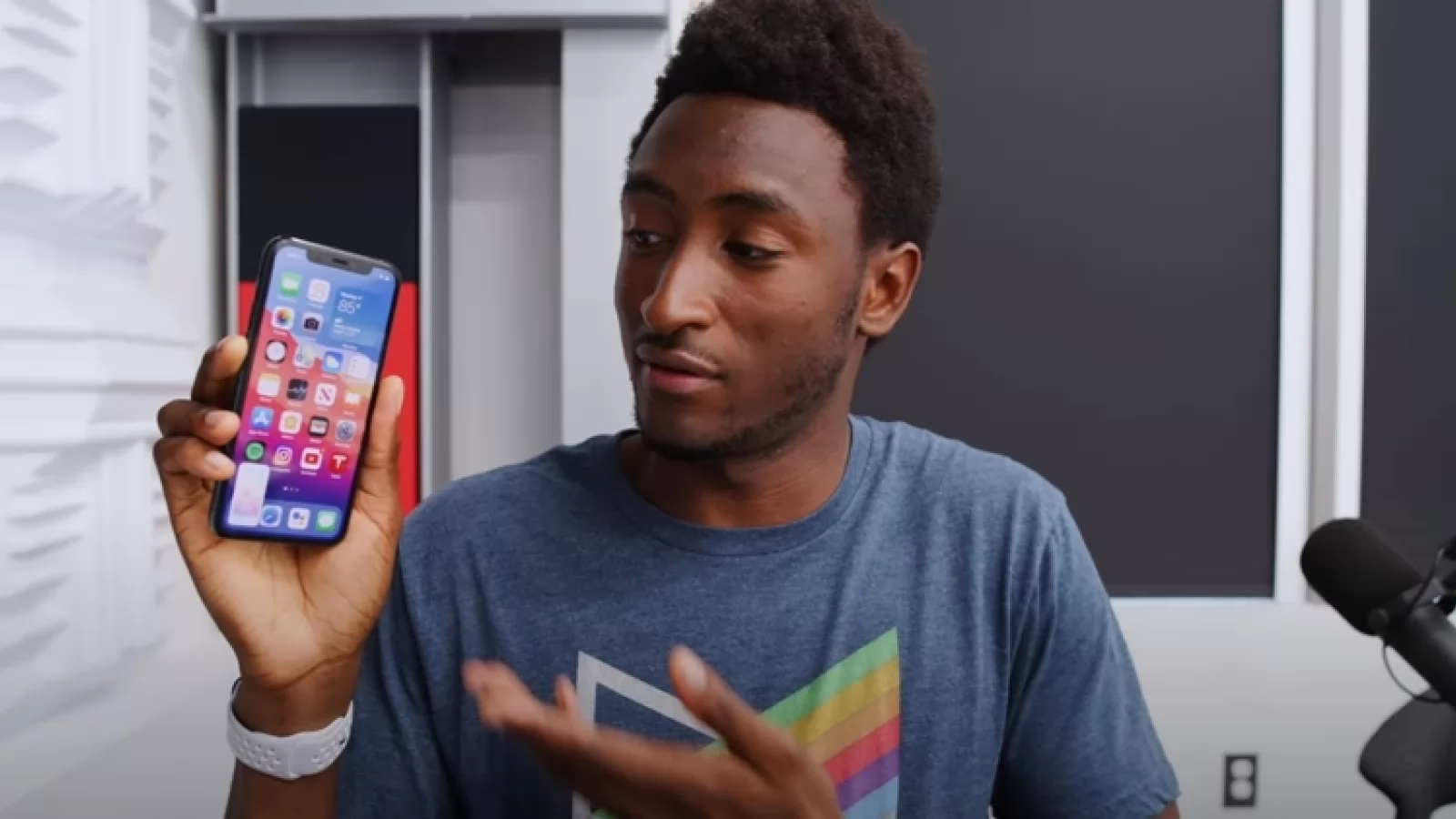 Hands on cu iOS 14: Iată toate noutăţile într-un clip marca Marques Brownlee (Video)