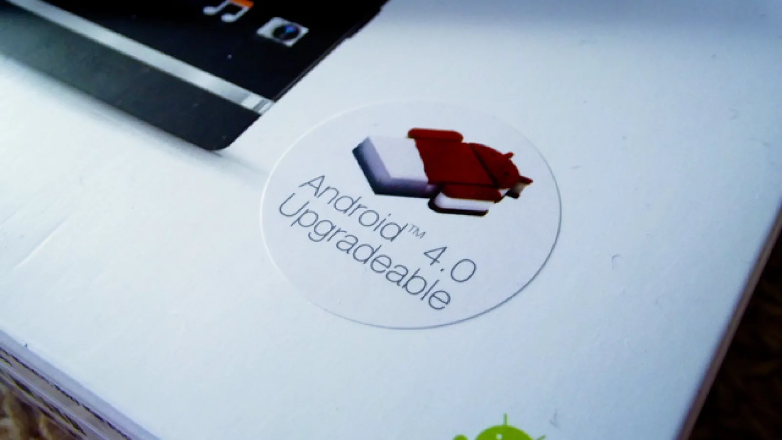 Android 4.0 pe Sony Xperia S Într-un demo detaliat (Video)