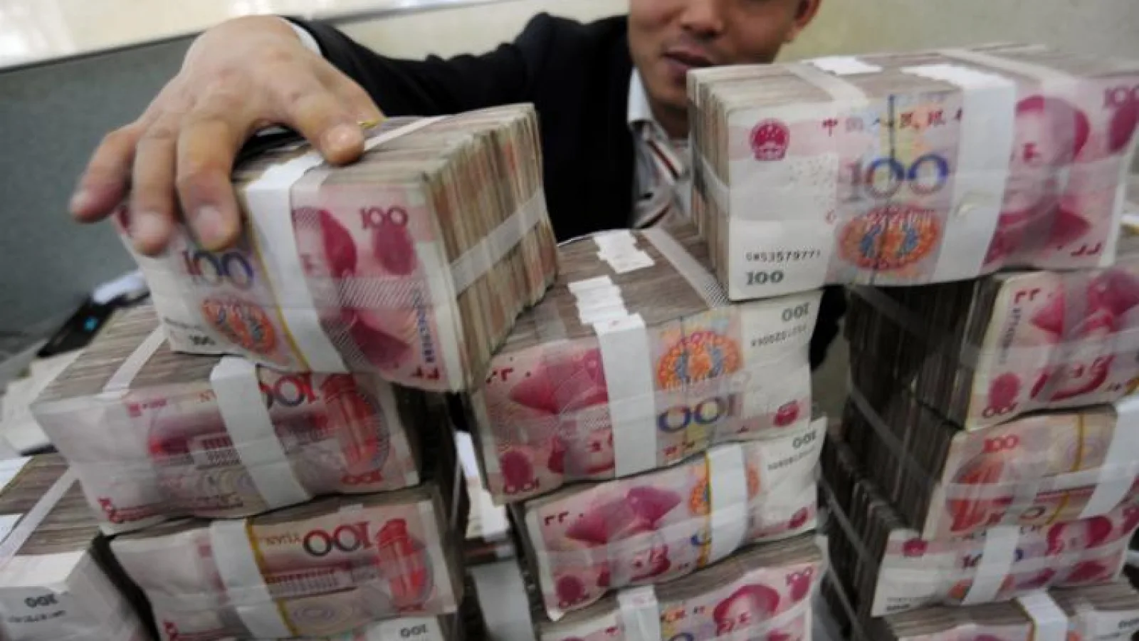 Ajutoare ilegale de la stat pentru producătorii chinezi Huawei și ZTE! UE pregătește sancțiuni!