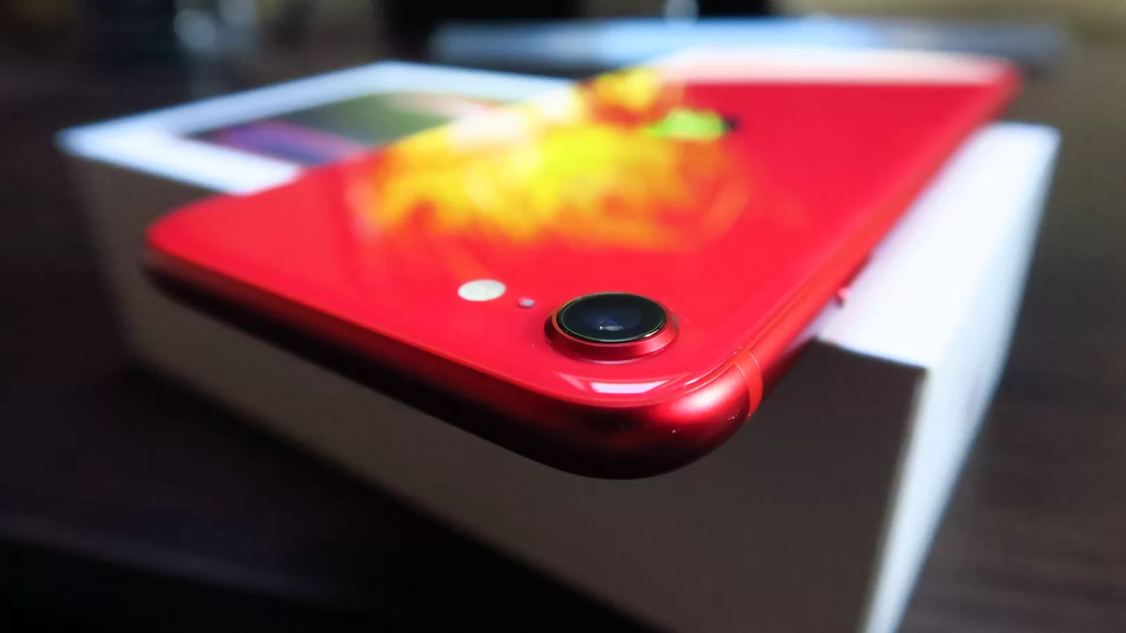 Apple iPhone SE (2020): Camera singulară, prădător alfa în 2020