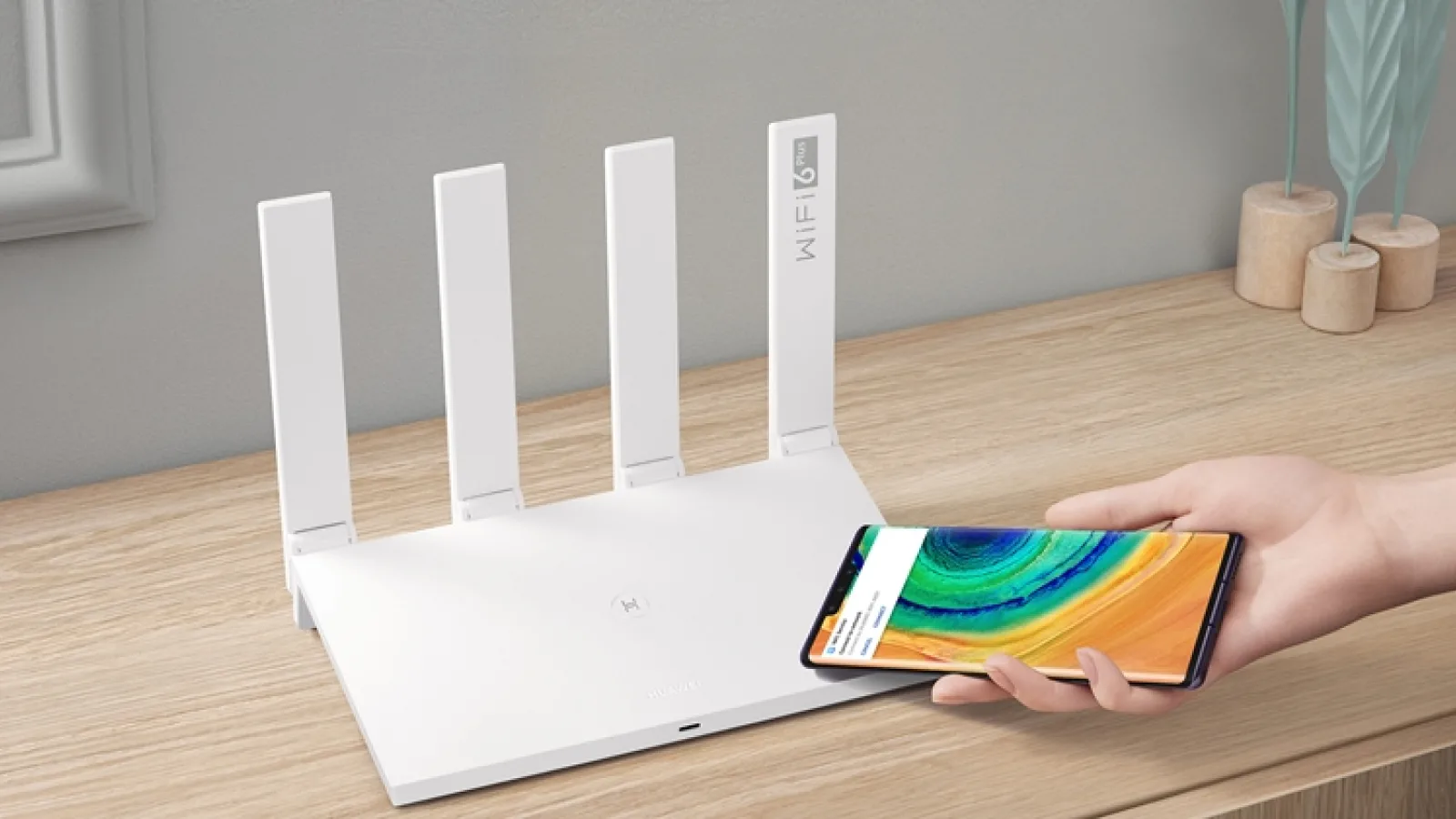 Seria de routere Huawei WiFi AX3 cu Wi-Fi 6 Plus ajunge la vânzare pe plan local; Iată la ce sume pot fi găsite