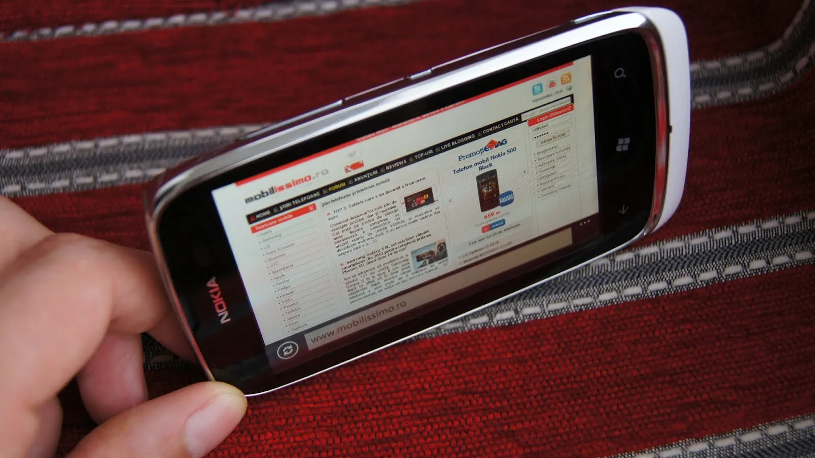 Nokia Lumia 610 și oferta Vodafone pentru cel mai ieftin telefon cu Windows Phone 7.5 Mango