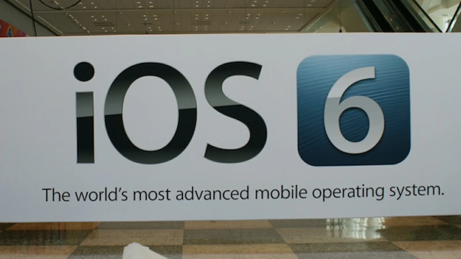 Funcțiile lui iOS 6.0 prezentate În fața camerei (Video)