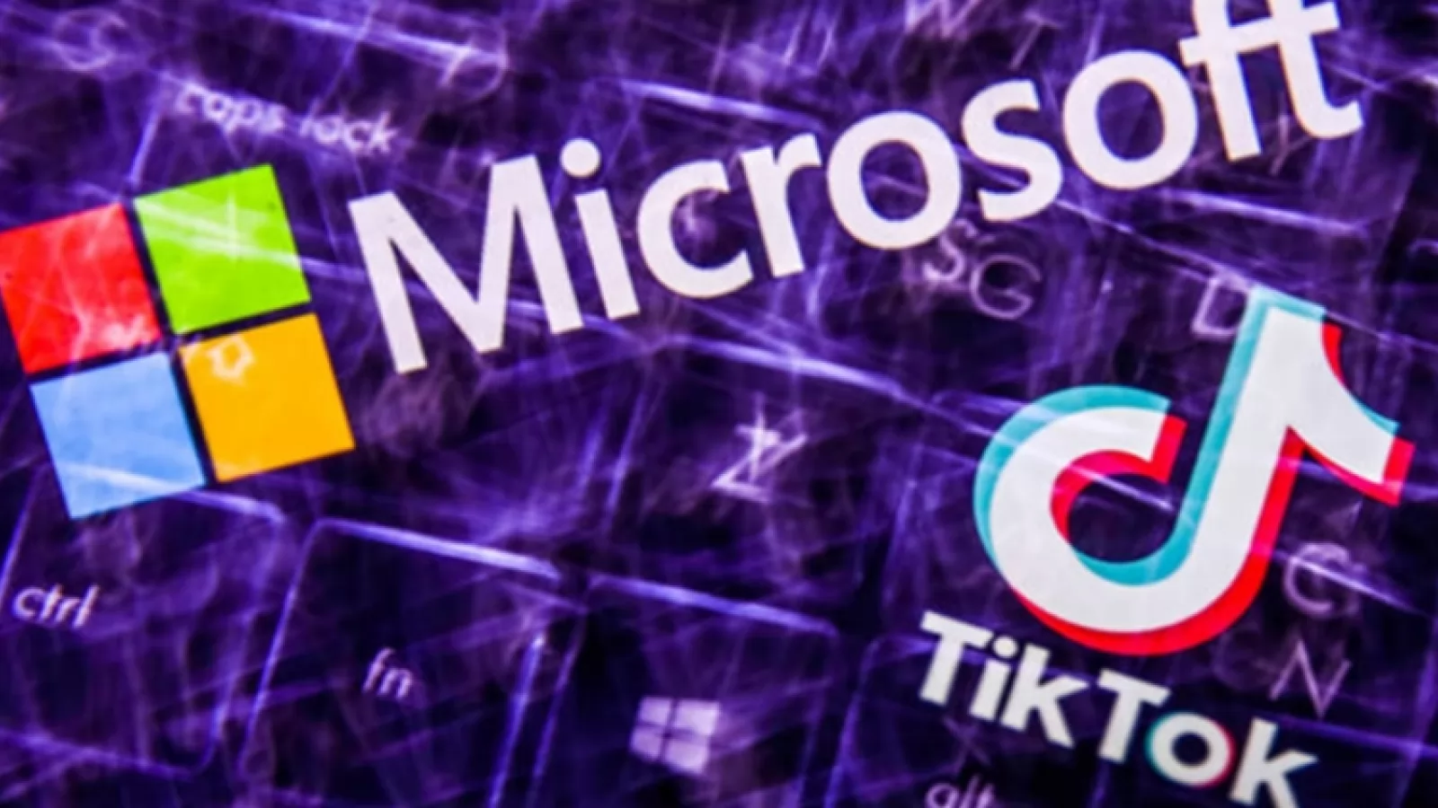 Microsoft ar dori să preia tot businessul global TikTok de fapt; Tranzacţia implică 50 de miliarde de dolari, separarea de China