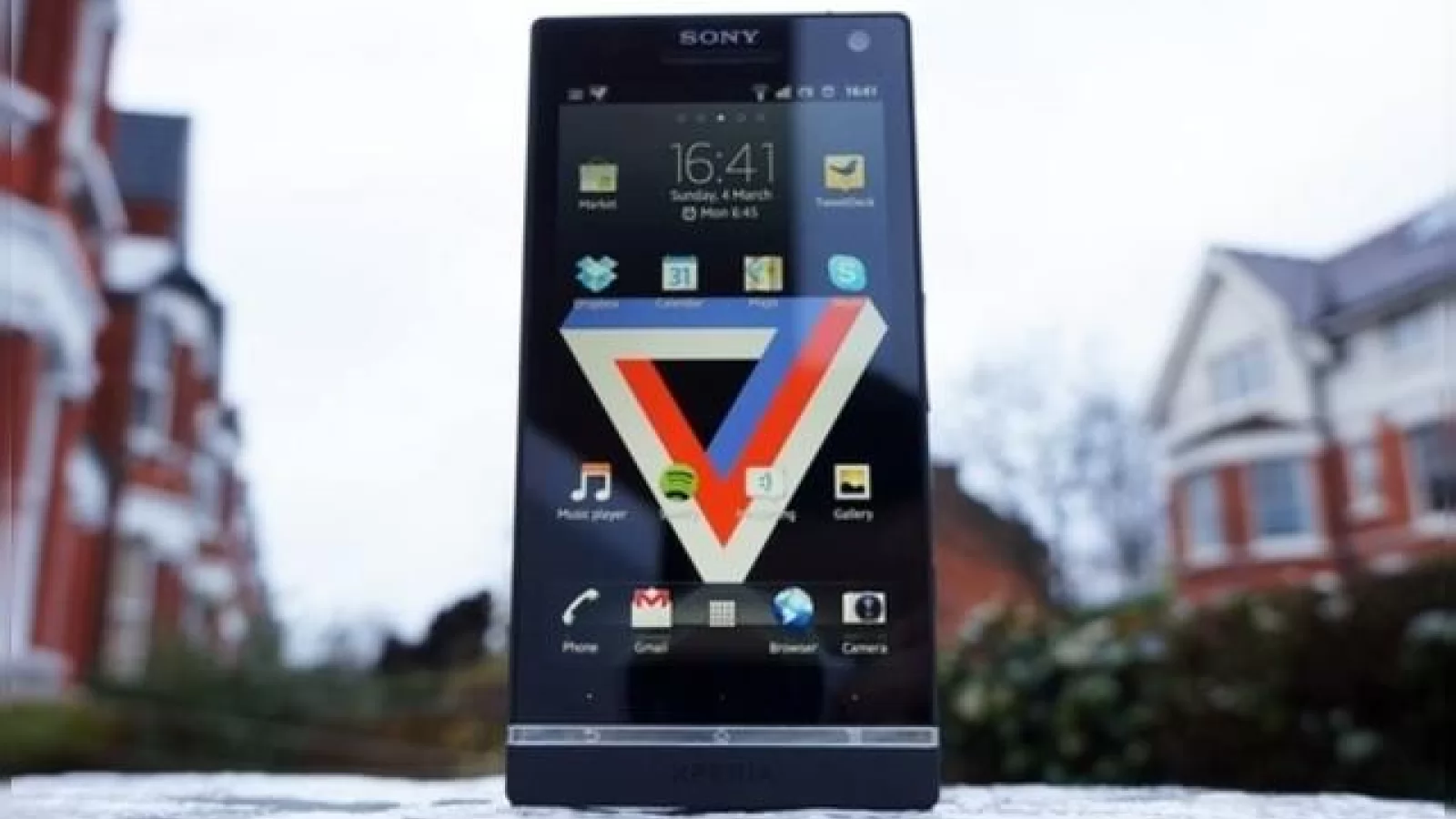 Android 4.0 disponibil acum pe Sony Xperia S (Video)