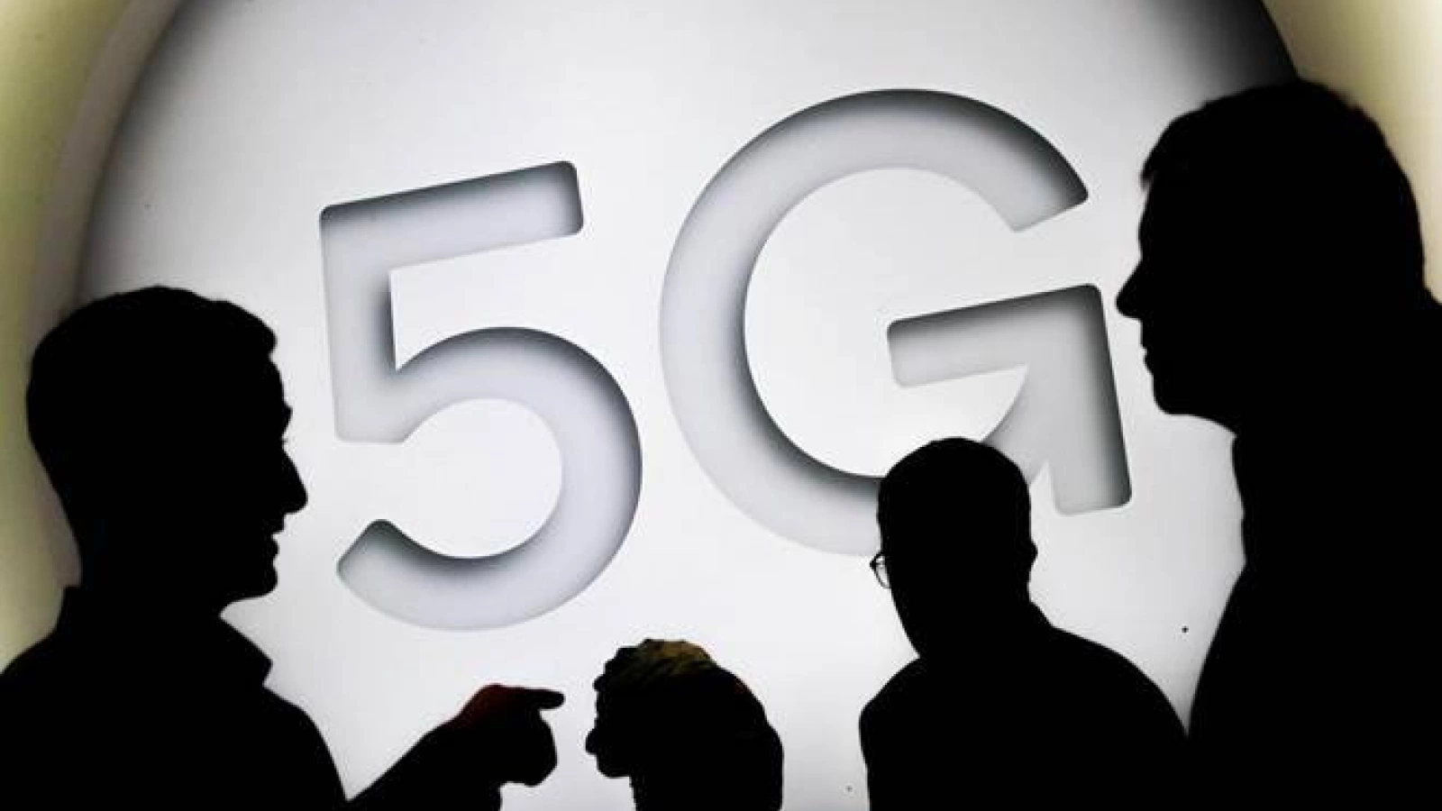 Ce poate pierde România dacă adoptă noul proiect de lege 5G: 9 miliarde euro, mii de locuri de muncă