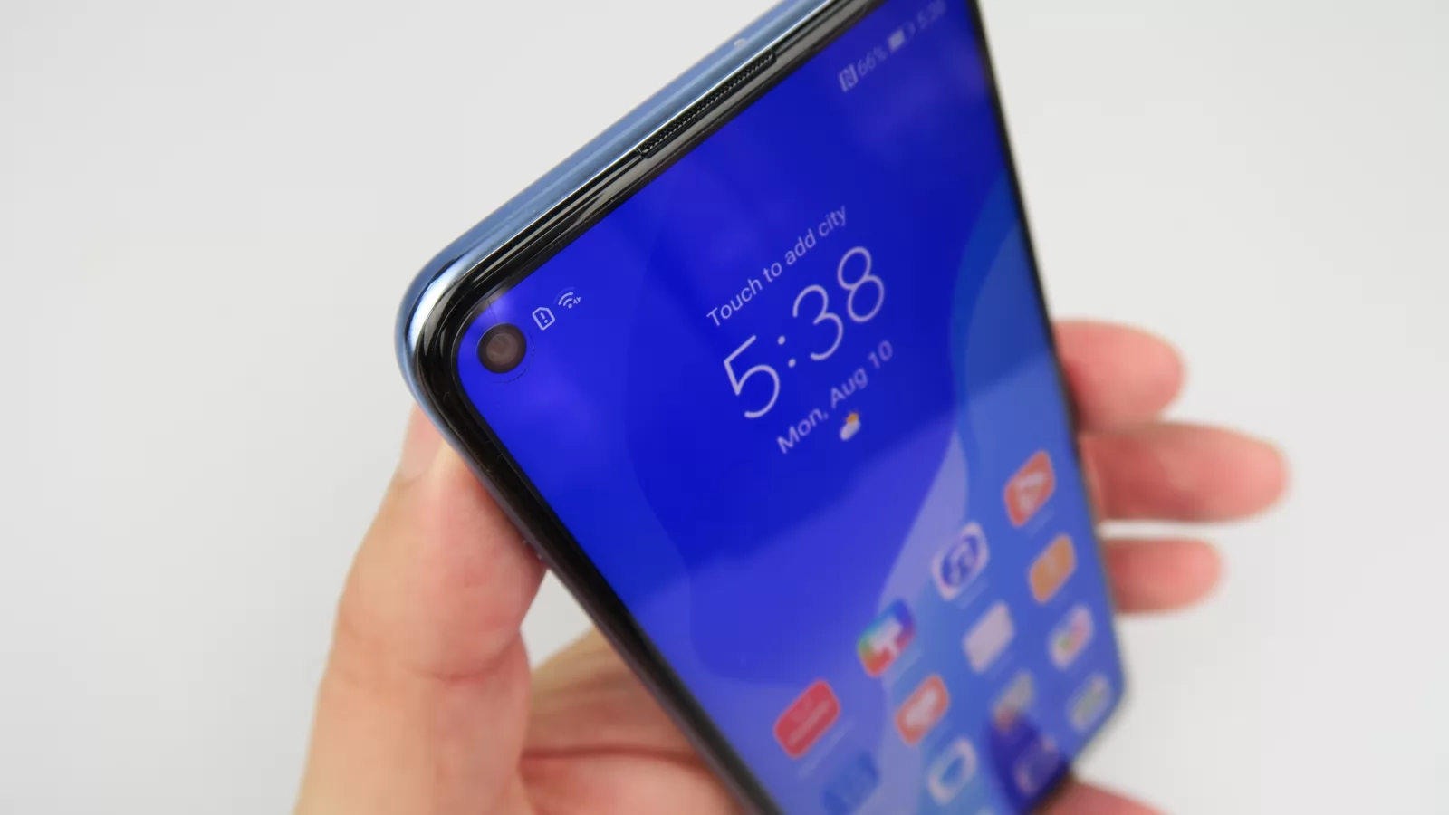 Huawei P40 Lite 5G: Conectivitate rapidă 4G şi WiFi, avem şi 5G