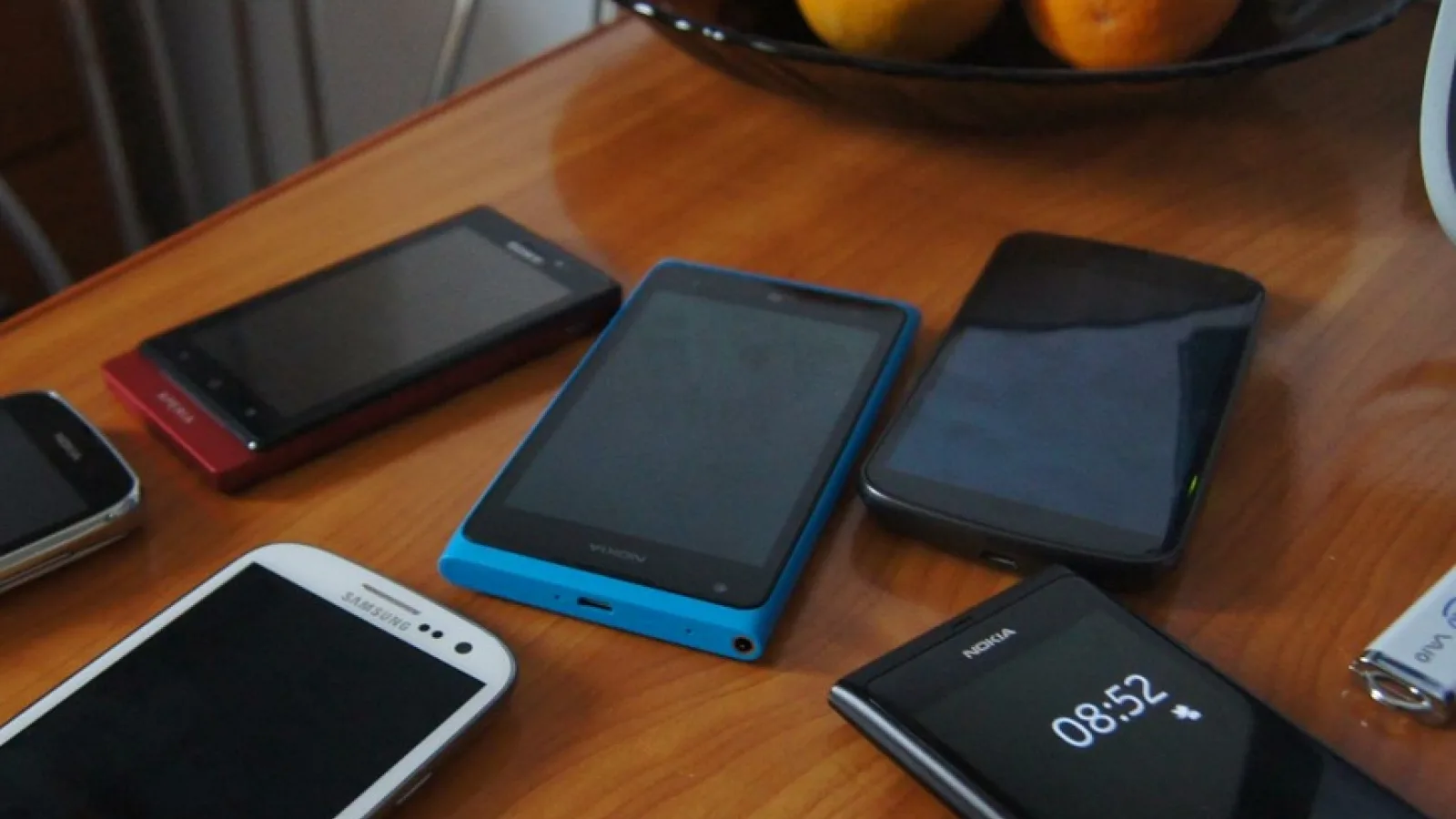 Estimare pentru vânzările Nokia pe 2013: 37 de milioane smartphone-uri cu Windows Phone 8