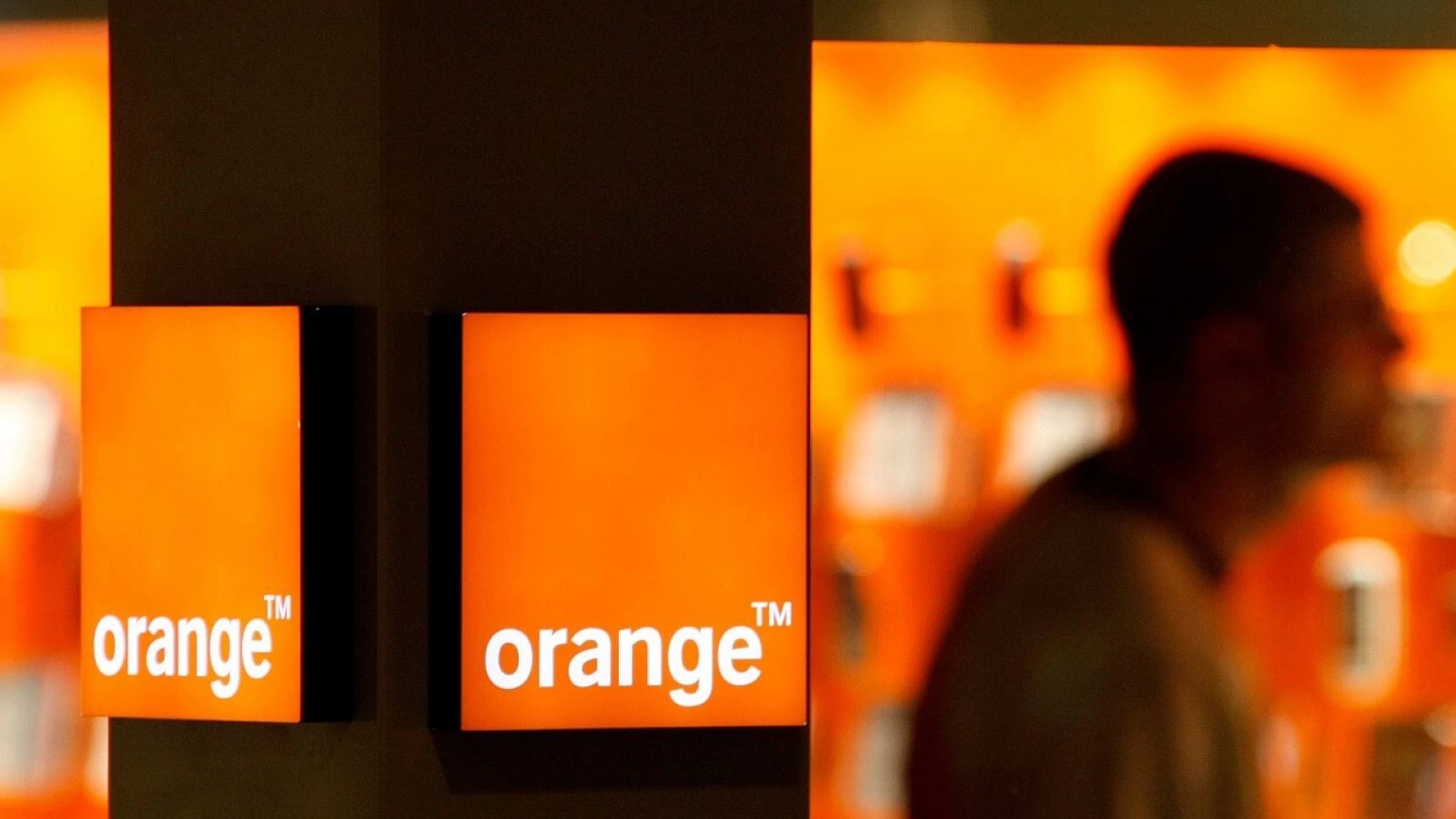 Bucureşti este primul oraş din România cu 100% acoperire 5G în reţeaua Orange