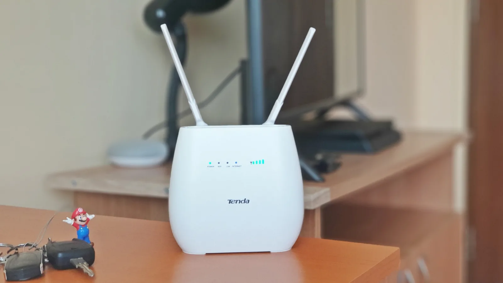 Prezentare TENDA 4G680 V2.0: Router 4G LTE cu viteze de până la 150 Mbps și funcție "Plug and Play"