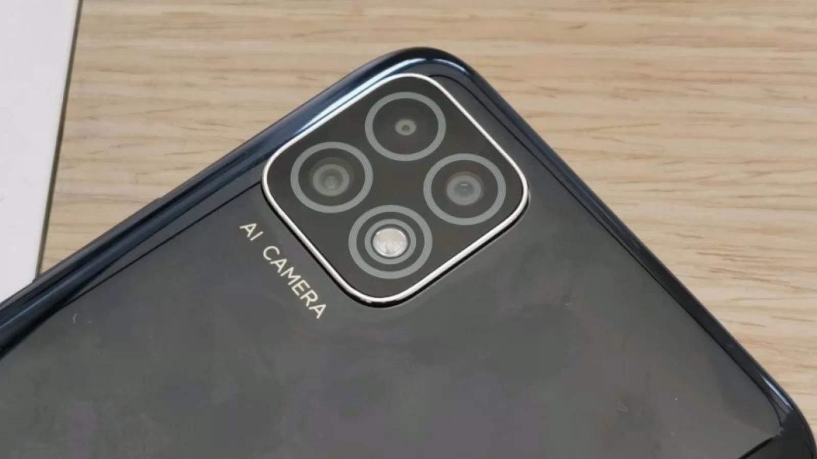 Huawei Enjoy 20 şi Enjoy 20 Plus debutează pe 3 septembrie; Noi fotografii hands-on au apărut online