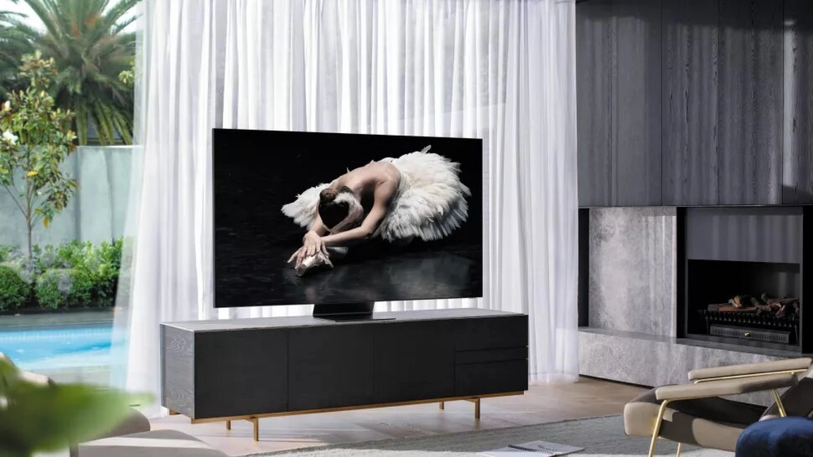Turul Magazinelor #771: Realme 6 şi Poco X3 NFC sub preţul pieţei, televizor 8K şi monitor LED AOC