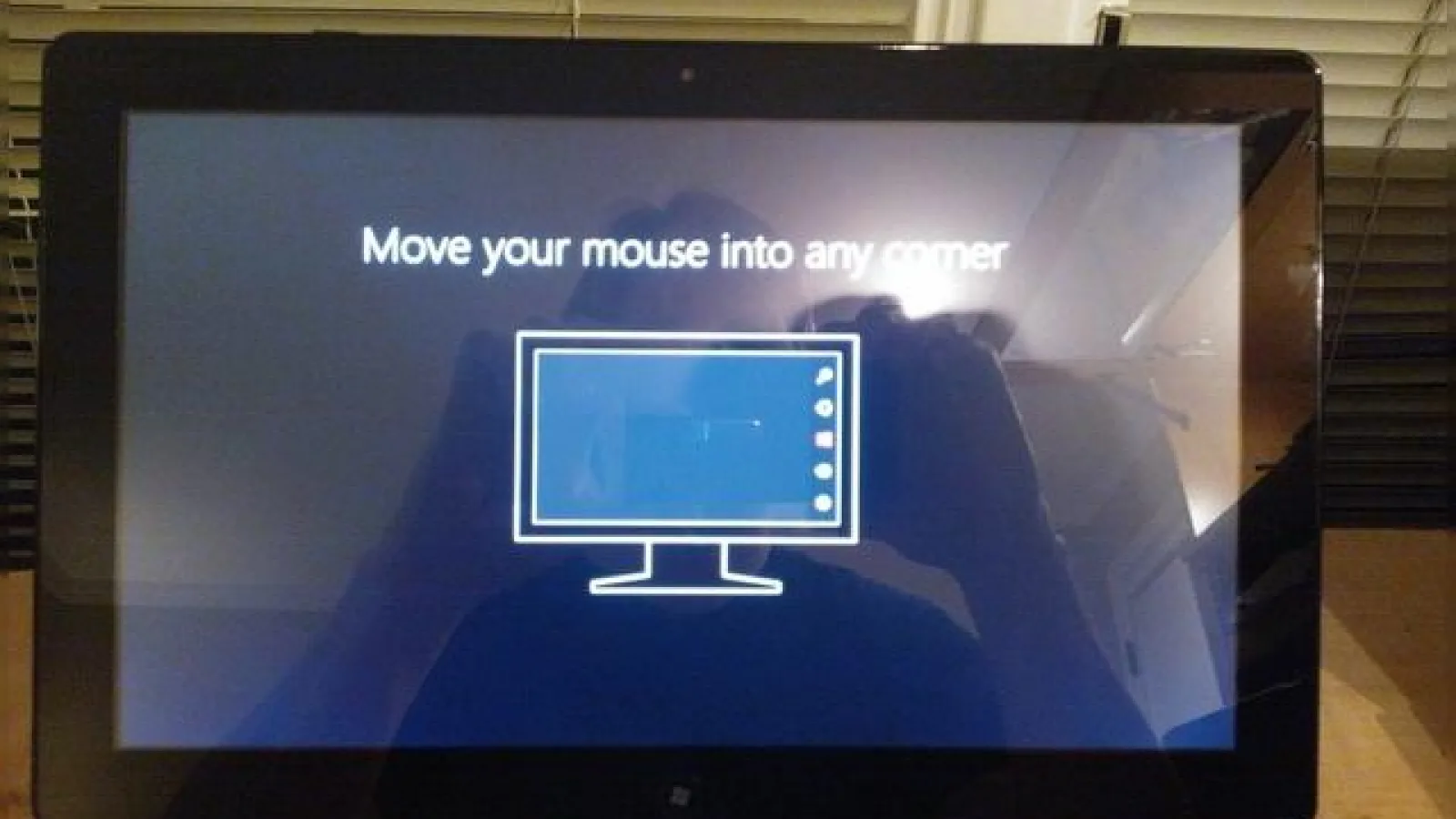 Cum dorește Microsoft să educe publicul În folosirea Windows 8?