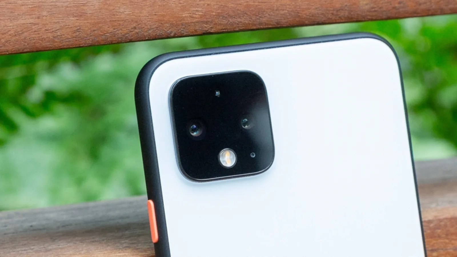 Google Pixel 6 ar putea fi lansat mai devreme decât ne-am aștepta