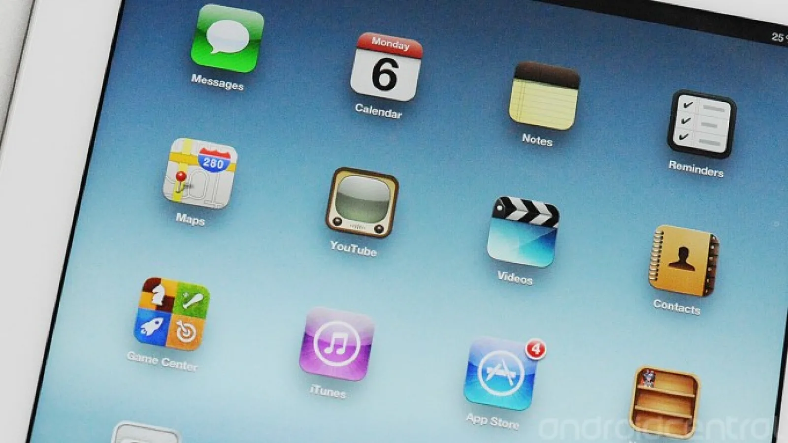 Apple renunță la aplicația YouTube din iOS 6.0; Softul nu arată bine și Apple lasă munca pe seama Google