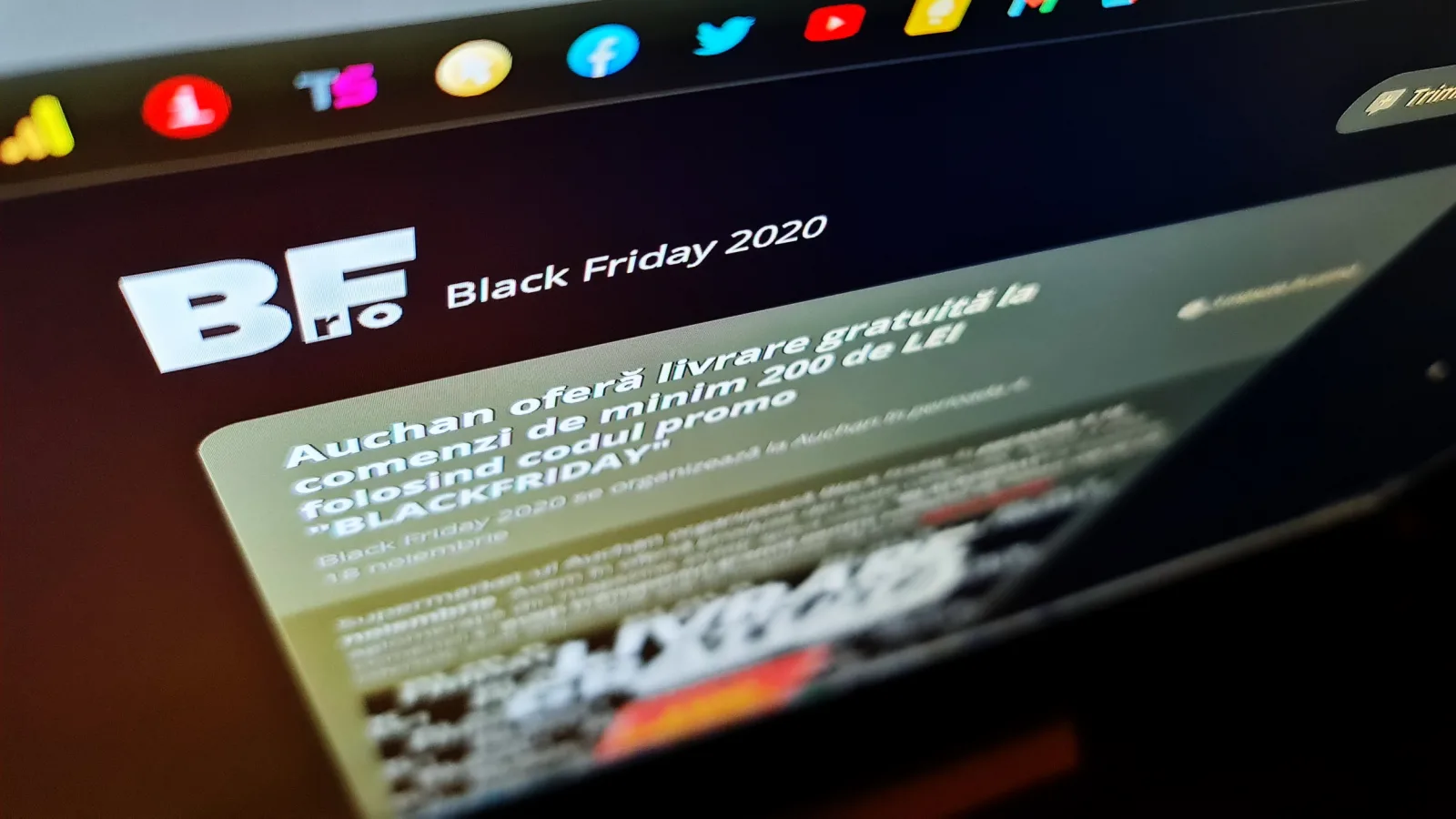 Mobicast #332: Dezbatere "Cumpărăm ceva de Black Friday 2020?"; Noi telefoane Motorola, scăpări Galaxy S21, impresii Wild Rift, Spider-Man Miles Morales