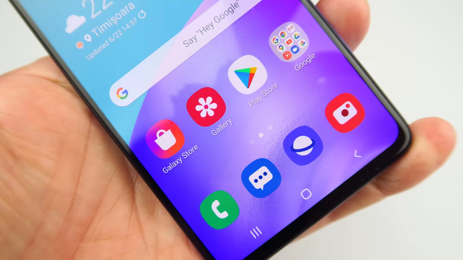 Samsung Galaxy A41: OS, UI, aplicaţii tipice de telefon midrange Samsung