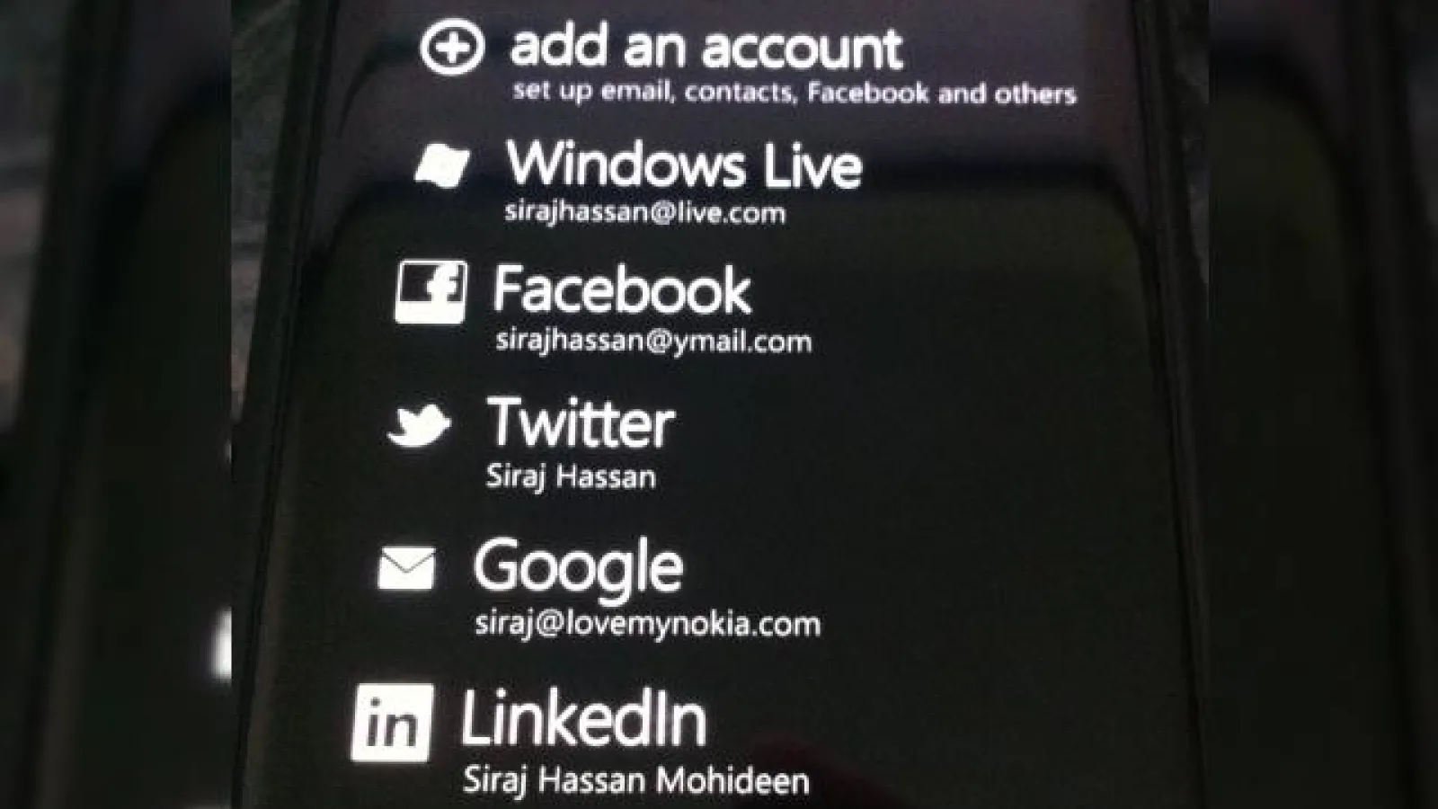 RIM Împrumuta de la Android și Windows Phone pentru sistemul de contacte din BB 10 OS