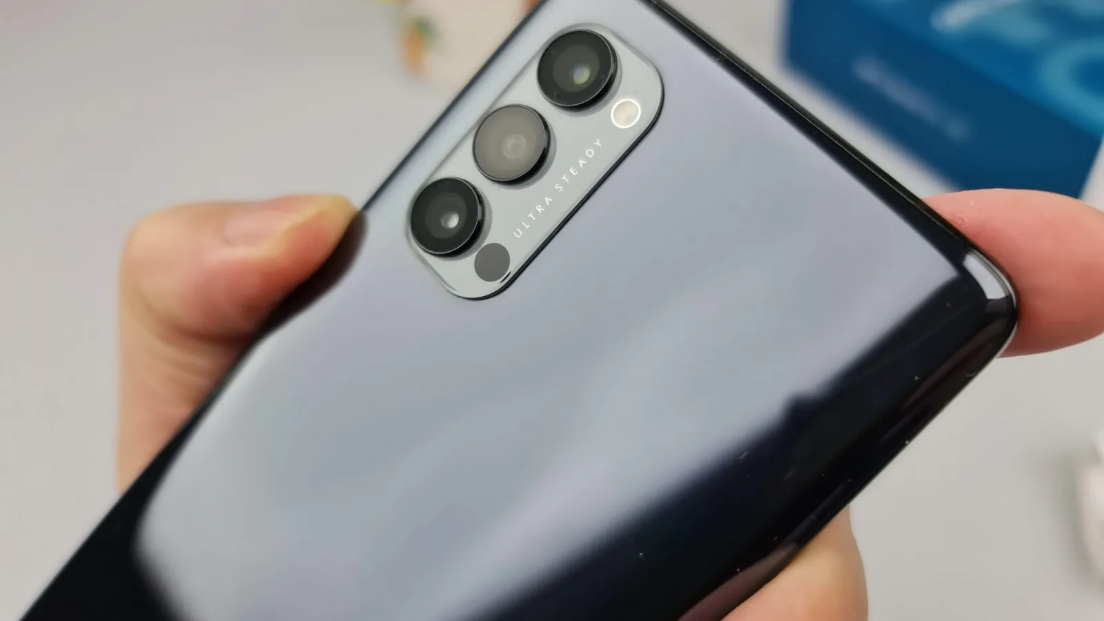 Oppo Reno4 Pro 5G Review detaliat în limba română
