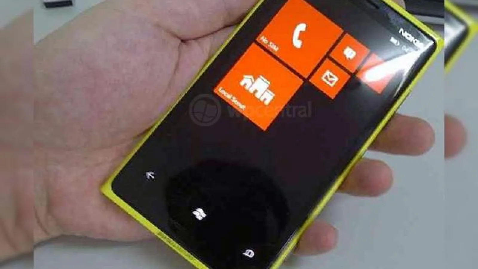 Nokia va lansa Arrow și Phi cu Windows Phone 8 (zvon)