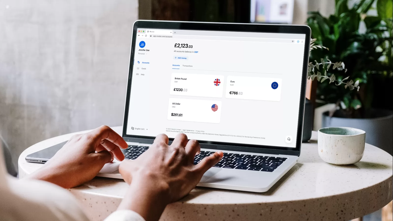 Revolut lansează aplicaţia web care îţi permite să accesezi serviciile financiare via web browser