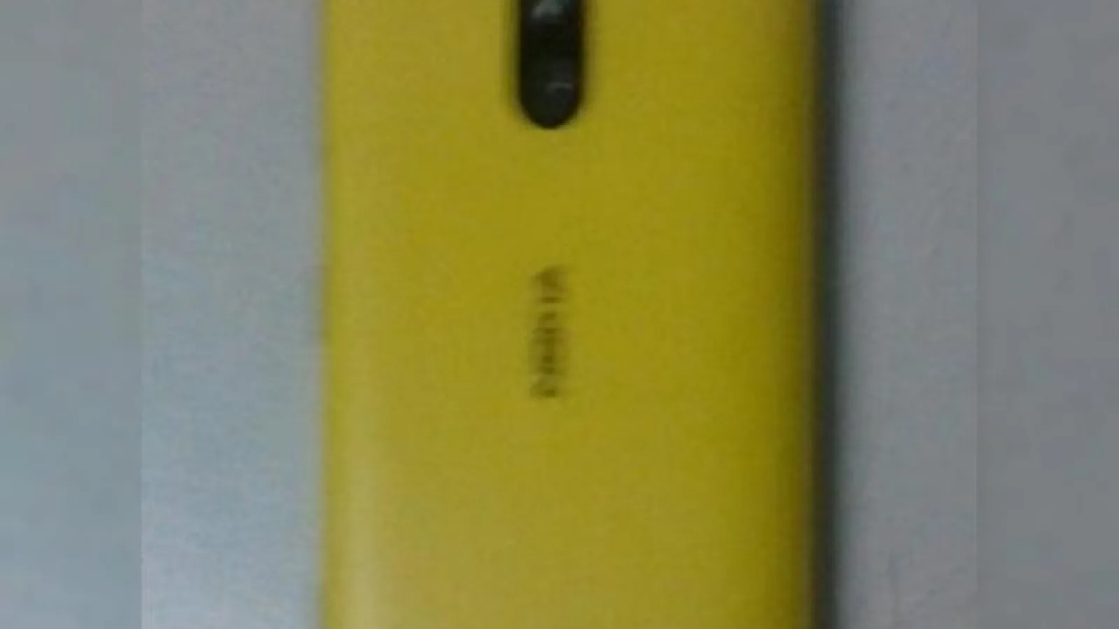 O nouă imagine cu un terminal Nokia Windows Phone 8 ajunge pe web! Iat-o!
