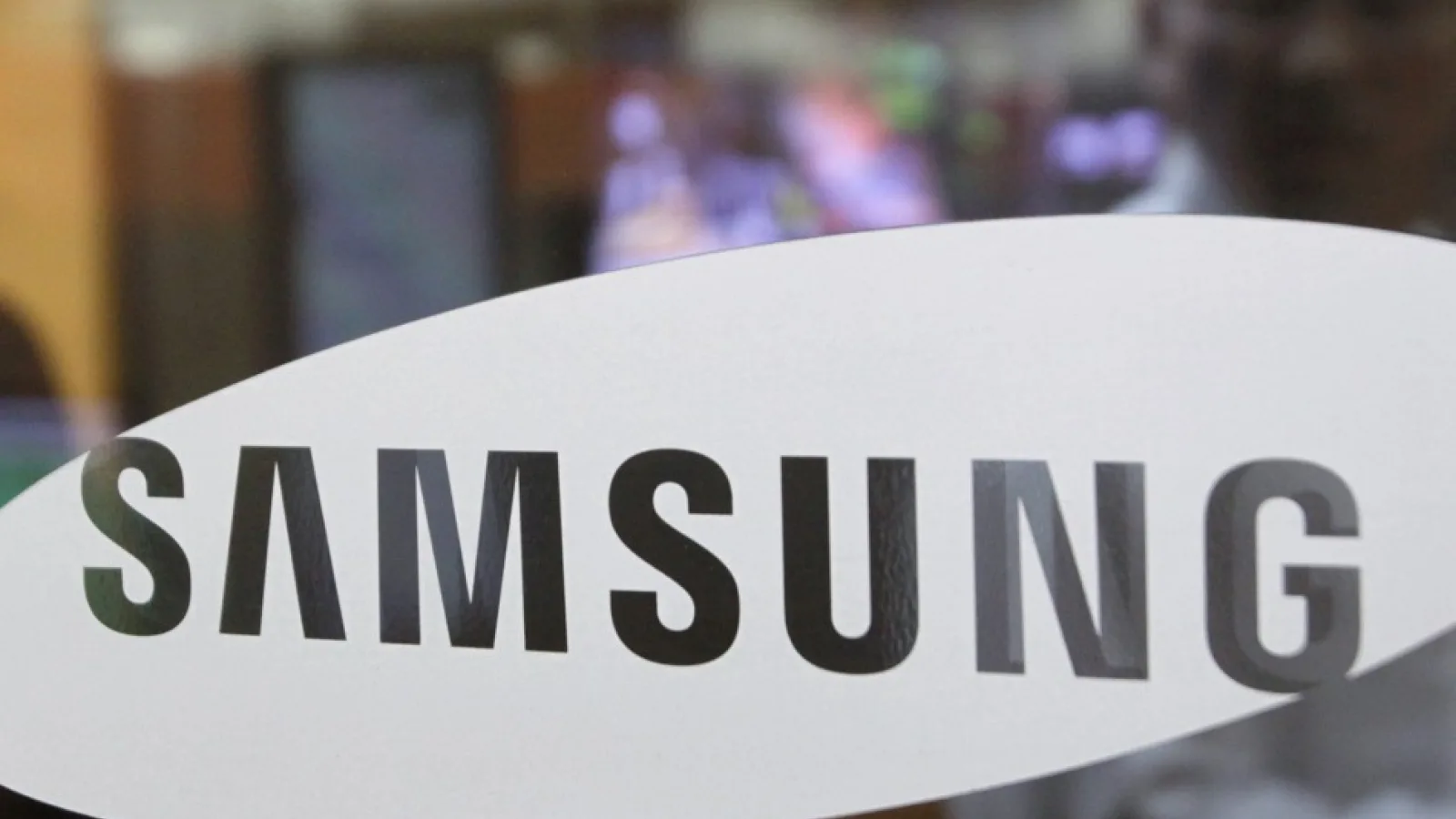 Despre probleme de PR, probleme cu reclamele, problemele cu imaginea... probleme Samsung (Editorial)