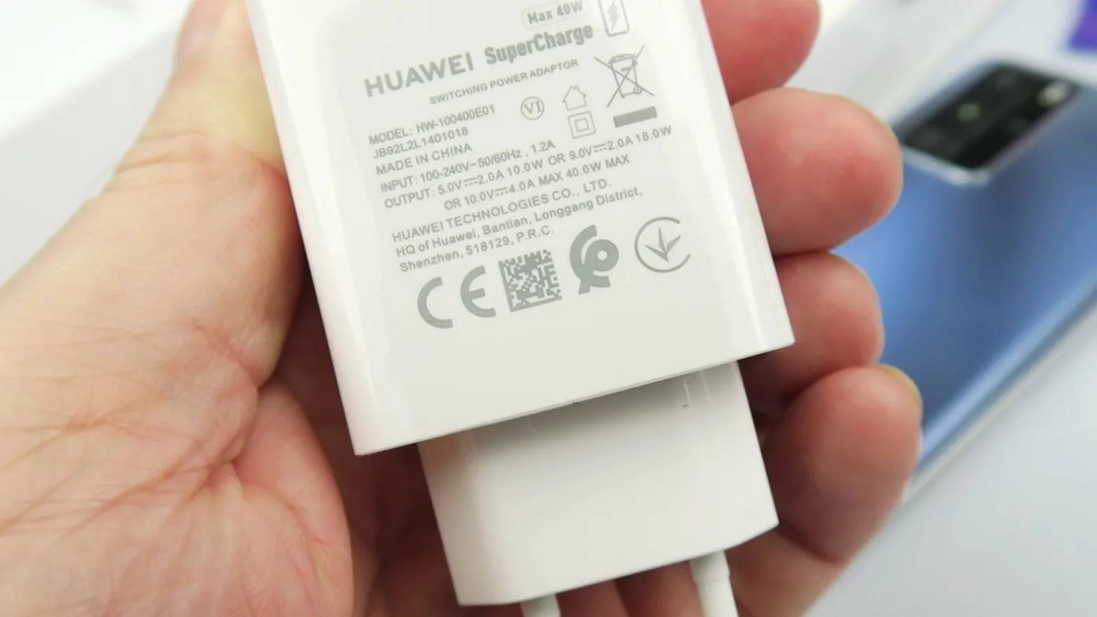 Huawei ar putea fi următoarea companie ce renunță la încărcătoare; P50 și P50 Pro posibil să vină fără acest accesoriu
