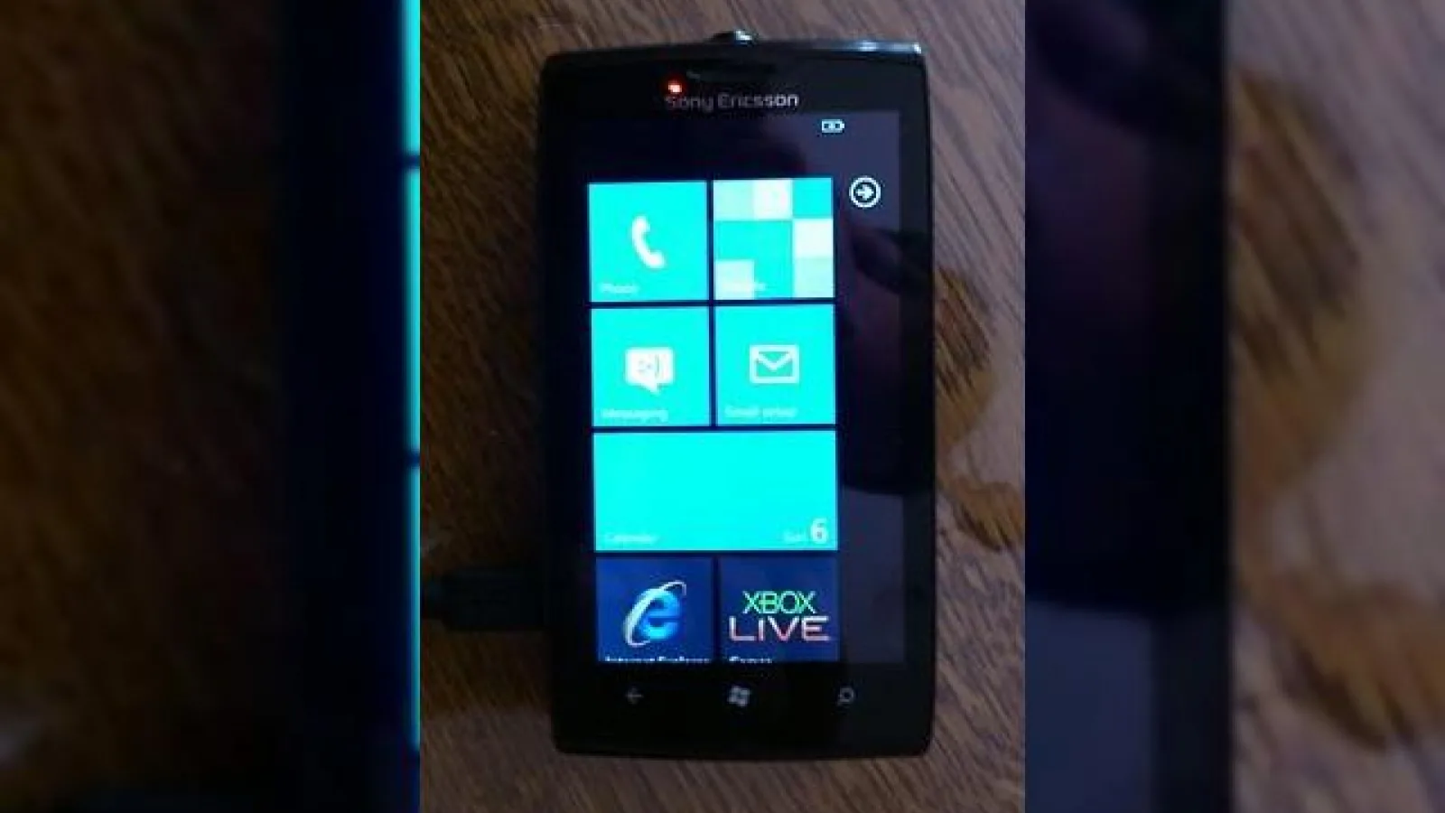 Sony Mobile e gata să lucreze la smartphone-uri Xperia Windows Phone 8
