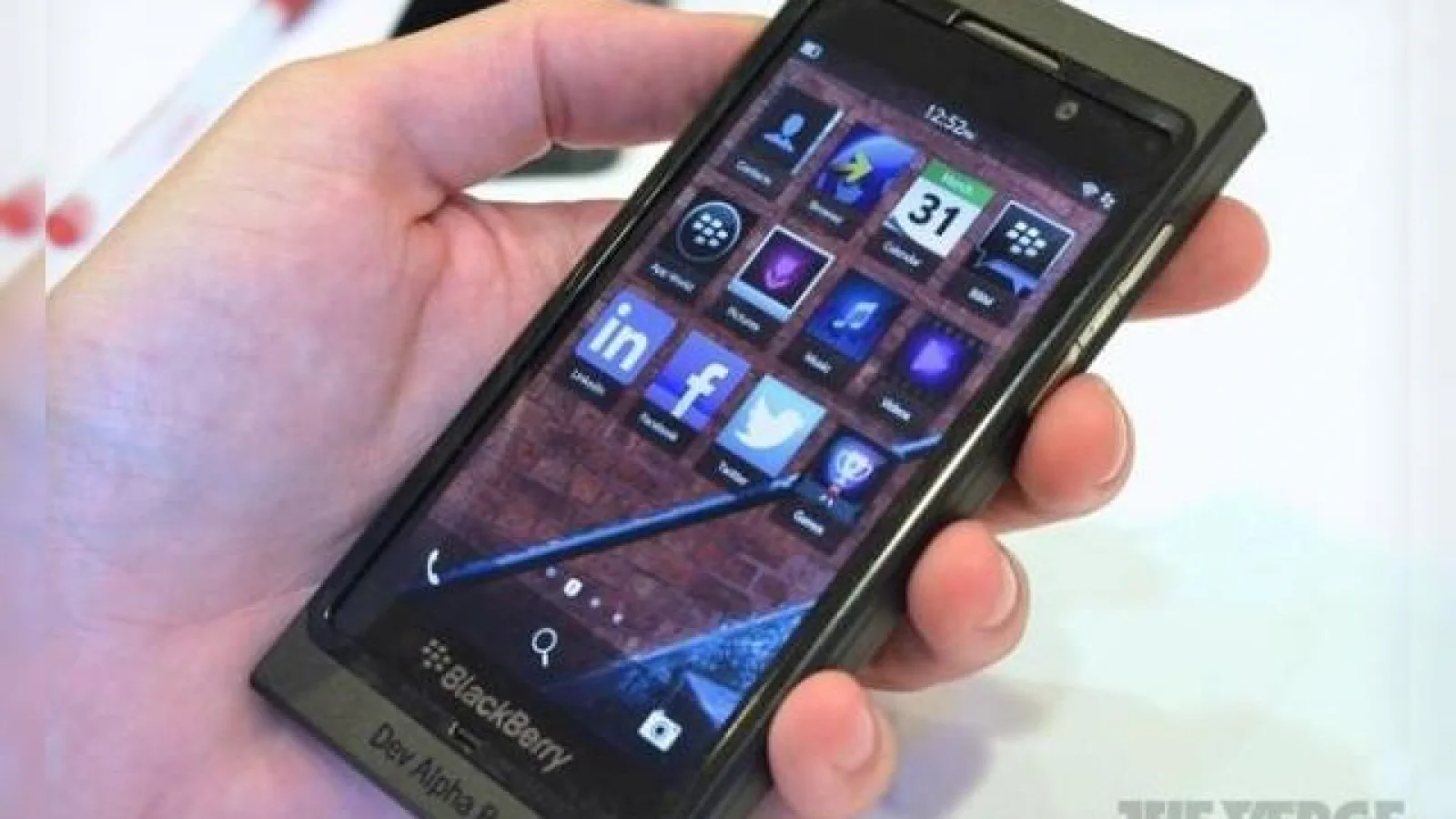 RIM prezintă noi funcții ale lui BlackBerry 10 OS În cadrul unei conferințe de presă; Iată prezentarea completă! (Video)