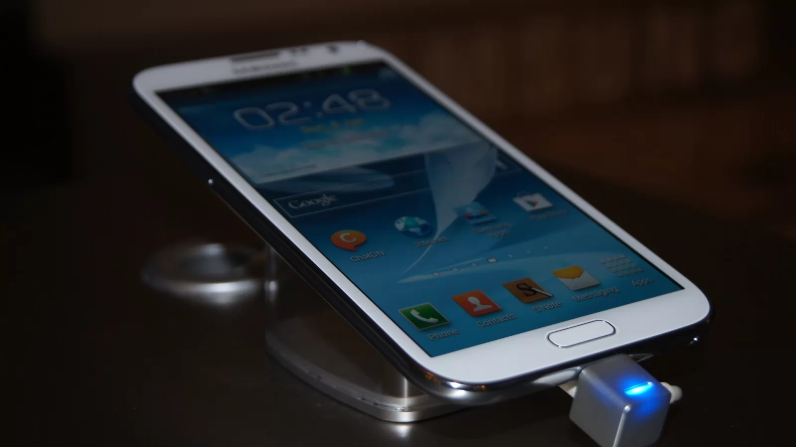 LG Optimus Vu II vs Samsung Galaxy Note II - bătălie deschisă Între phablet-urile de top