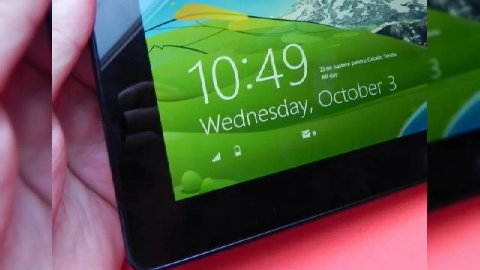 Teaser de tabletă misterioasă cu Windows RT! Ghicește viitorul!