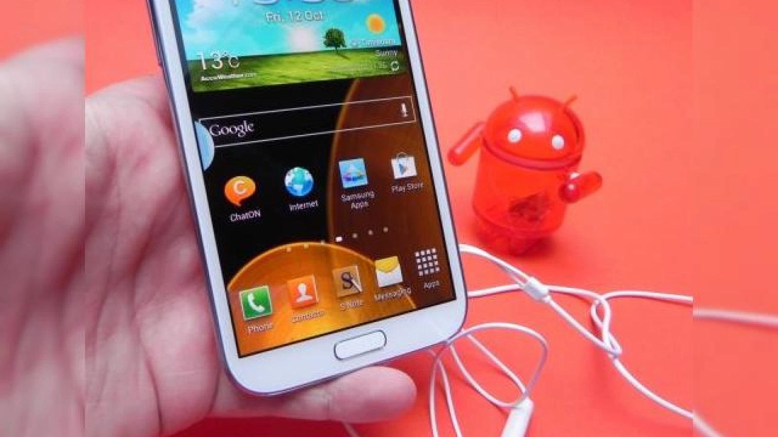 Review Samsung Galaxy Note II - cel mai bun device Android de pe piață, pentru cei cu mâini mari și dare de mână (Video)