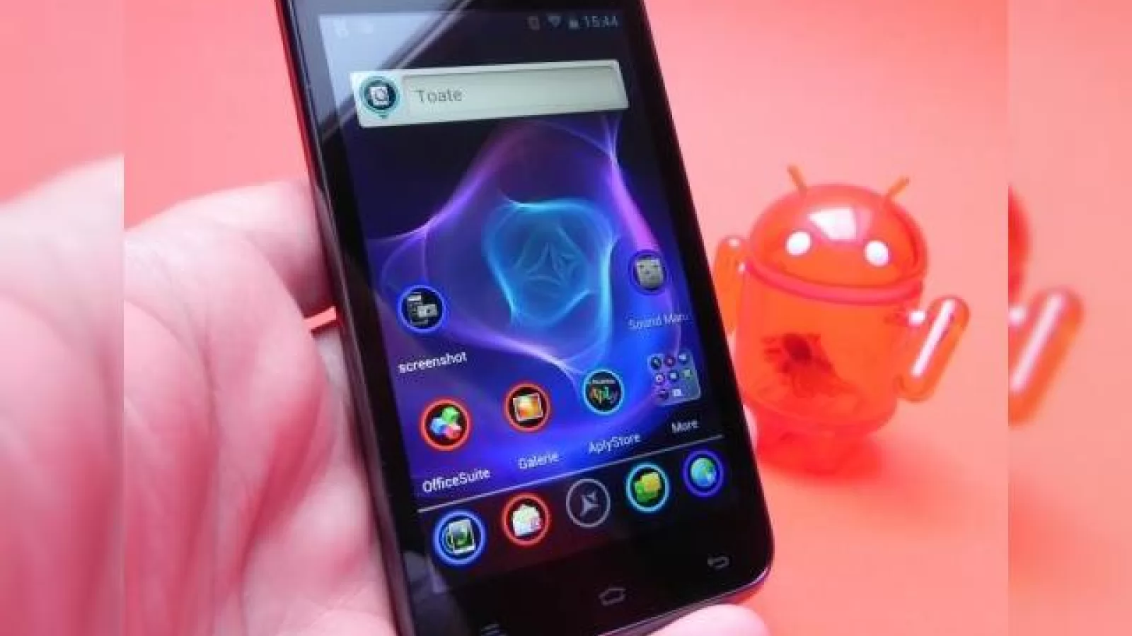 Review Allview P5 Alldro - telefon dual SIM dual core cu interfață personalizabilă, sonorizare Yamaha de top (Video)