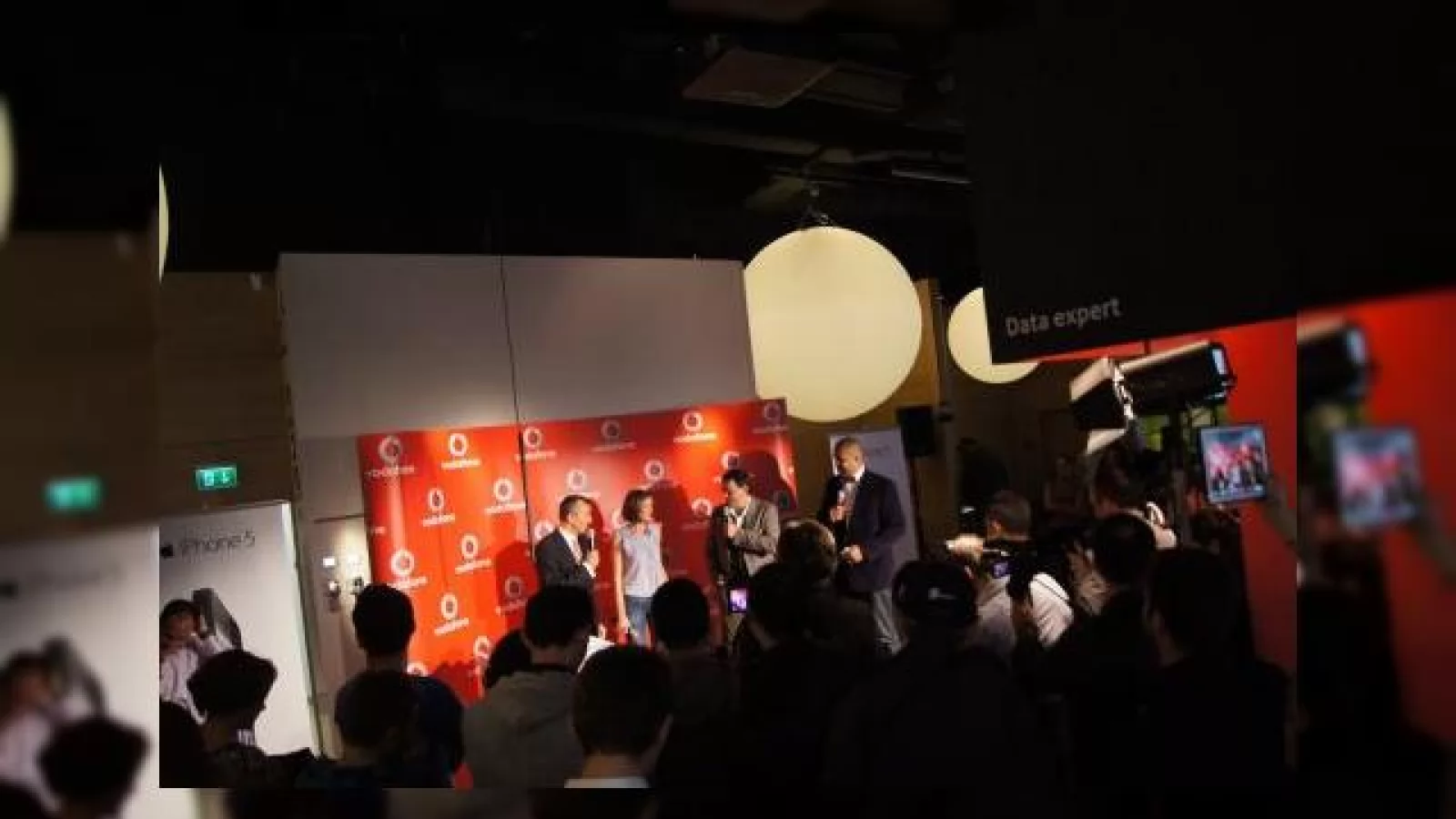 Despre #lansareiPhone5 de la Vodafone