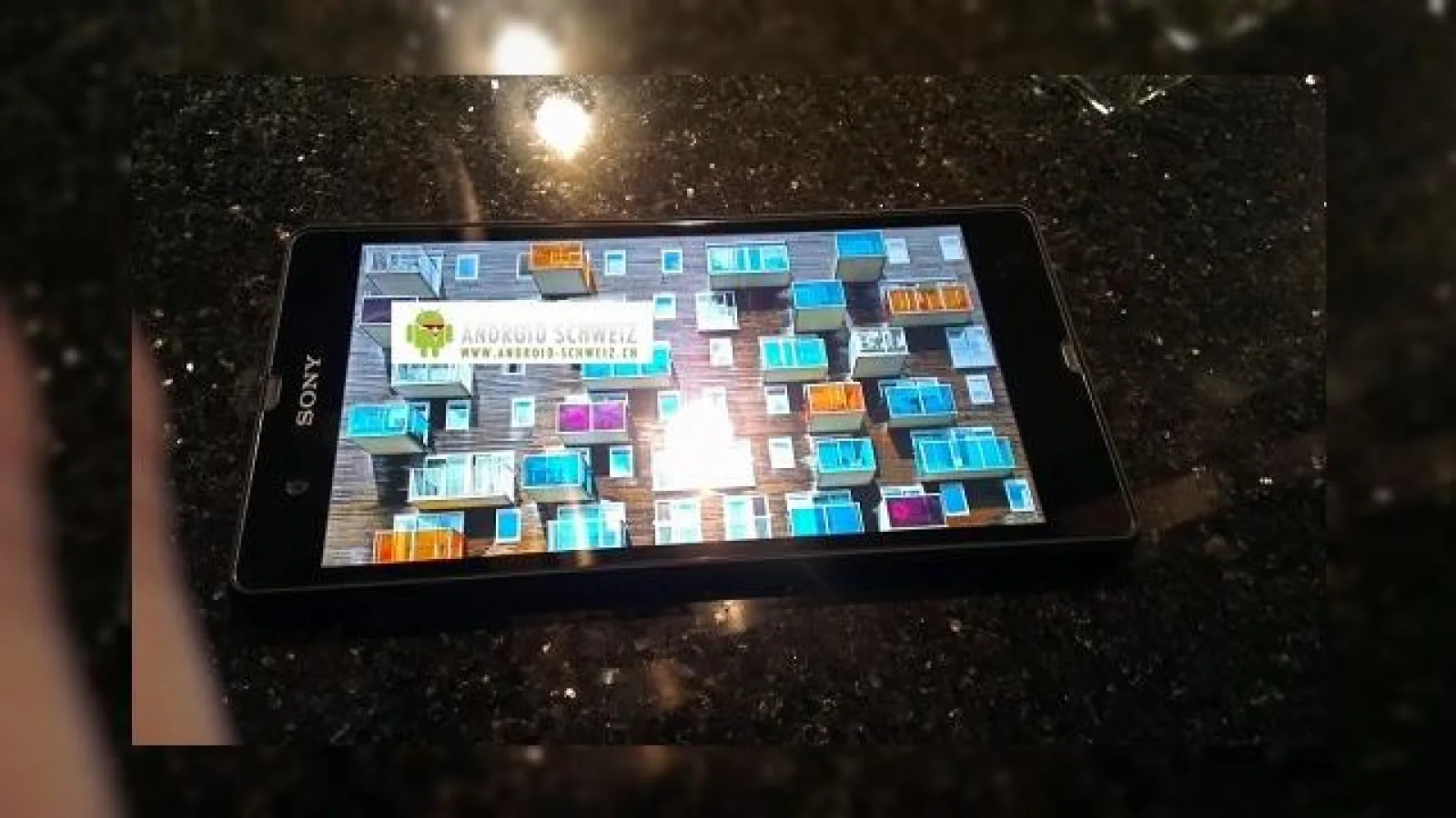 Telefonul Sony C6603 Yuga cu ecran 1080p ajunge pe web; Iată imagini!
