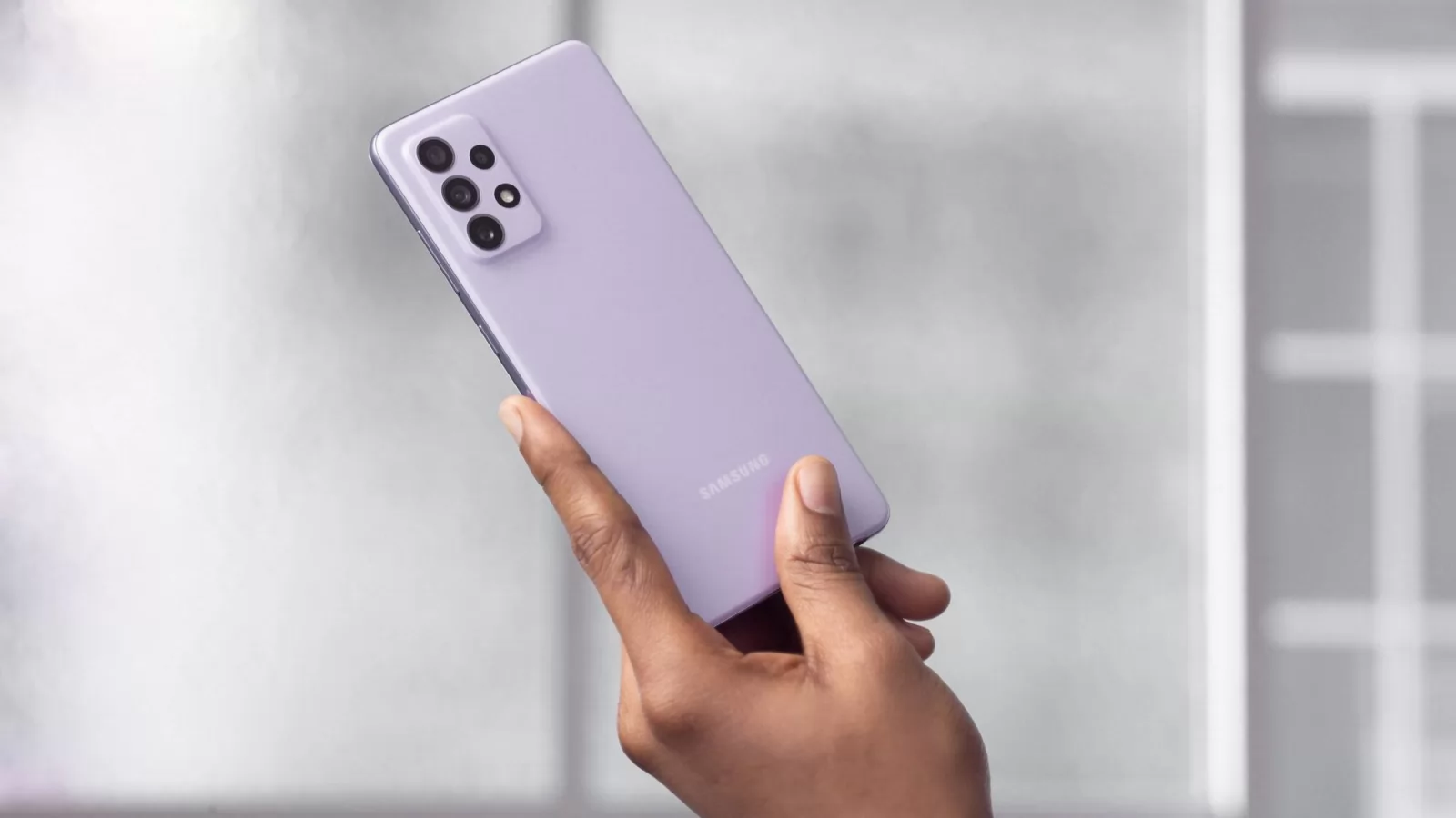 Preț și disponibilitate Samsung Galaxy A72 în România