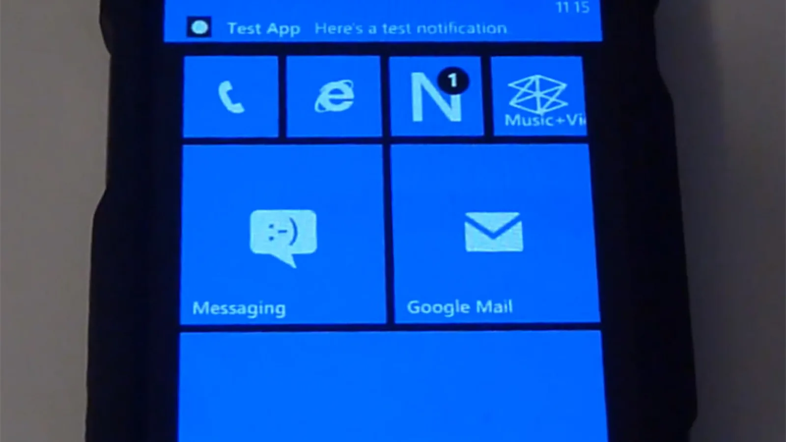 Windows Phone 7 și 8 primesc zona de notificări homebrew; Iată un demo (Video)