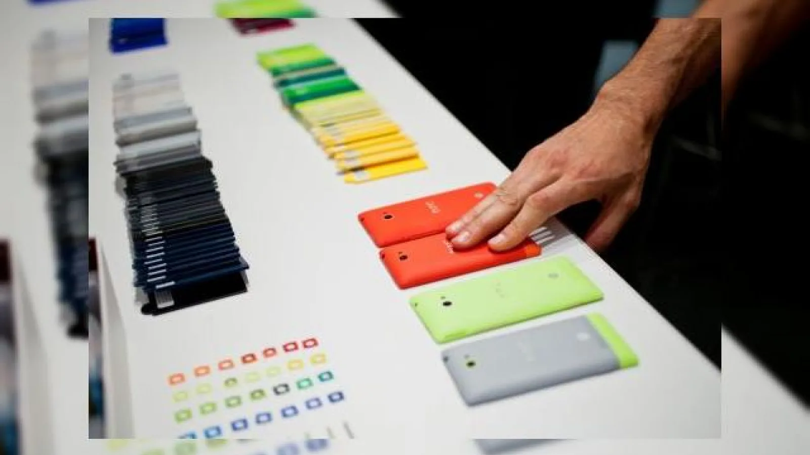 Windows Phone 8 primește o lovitură serioasă: probleme cu rebooturi din senin, baterii slabe