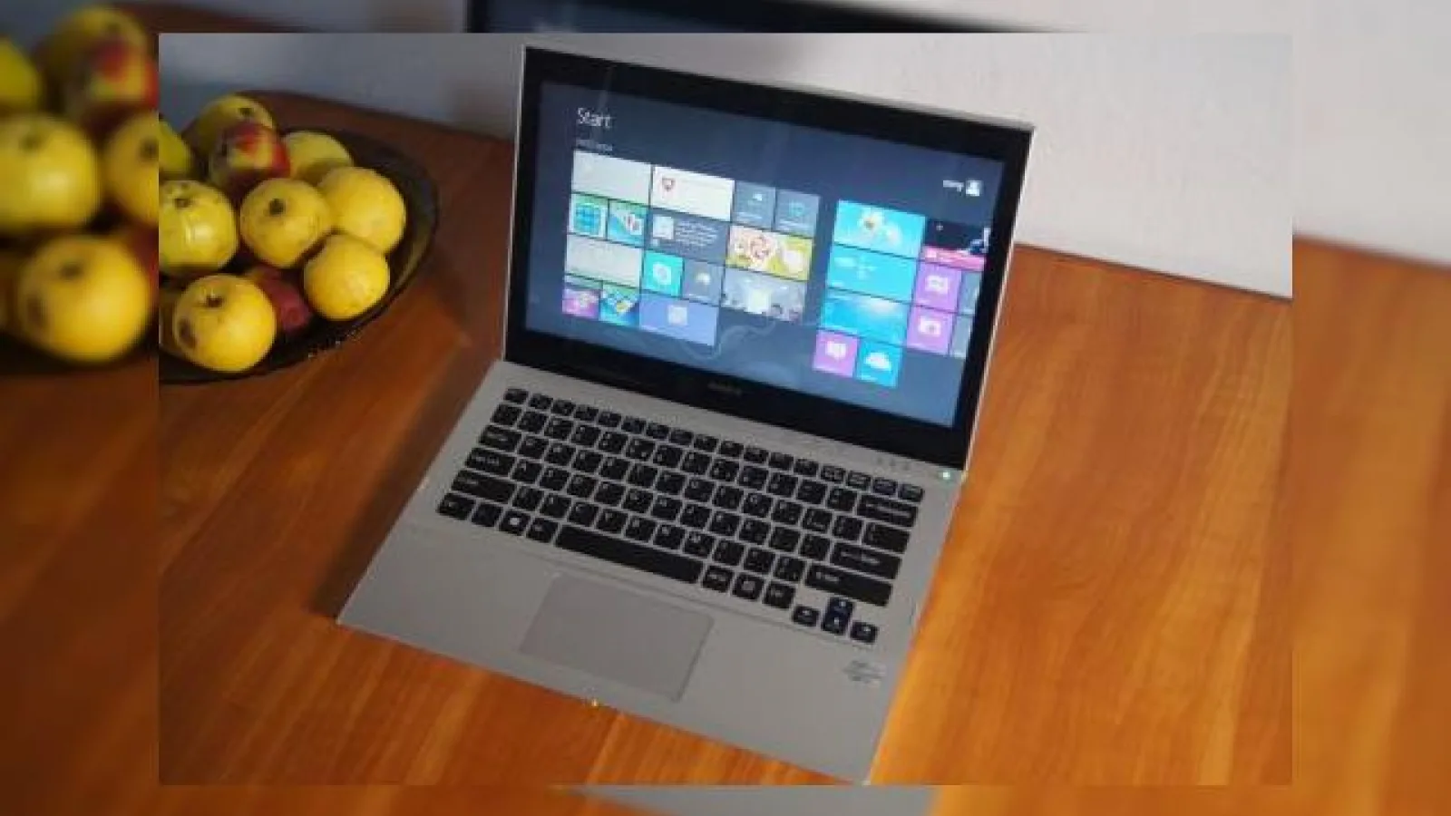 Newegg (SUA): Vânzările de device-uri cu Windows 8 sunt slabe