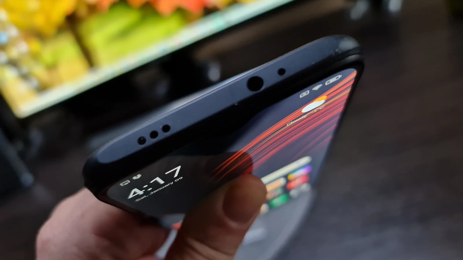 POCO M3: Conectivitate cu de toate, inclusiv infraroşu