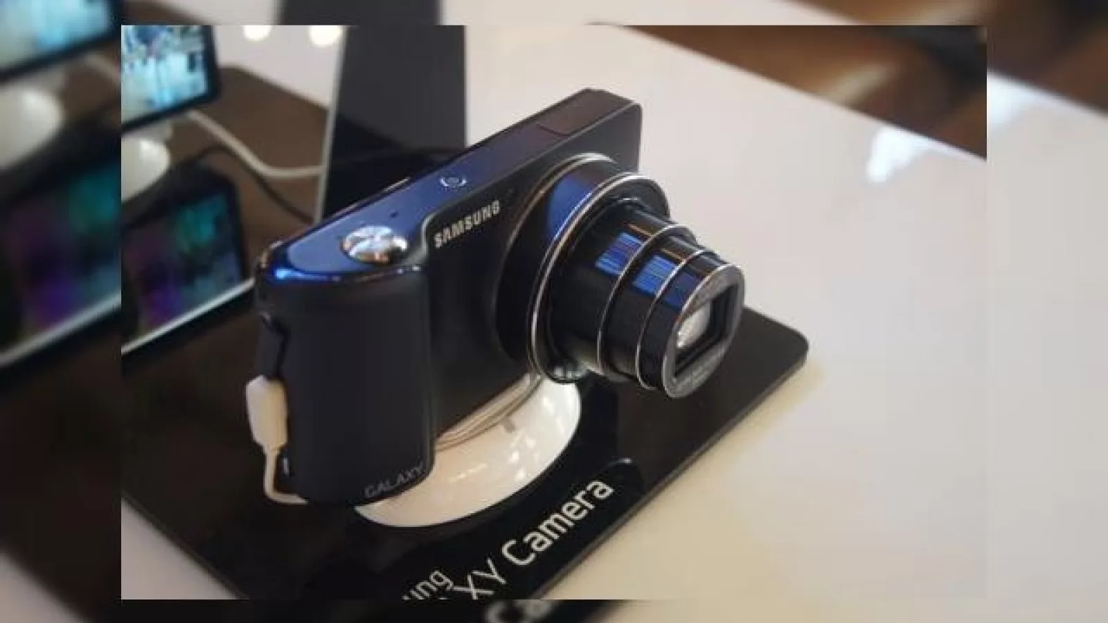 Samsung GALAXY Camera - lansarea În România, primele impresii și o galerie foto