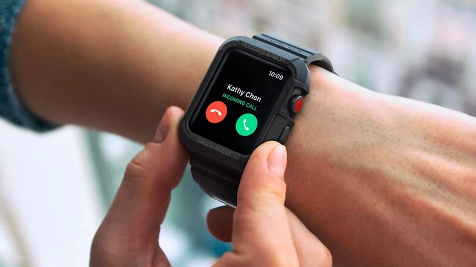 Apple Watch ar putea primi o variantă robustă, cu un debut așteptat pe final de an sau la început de 2022