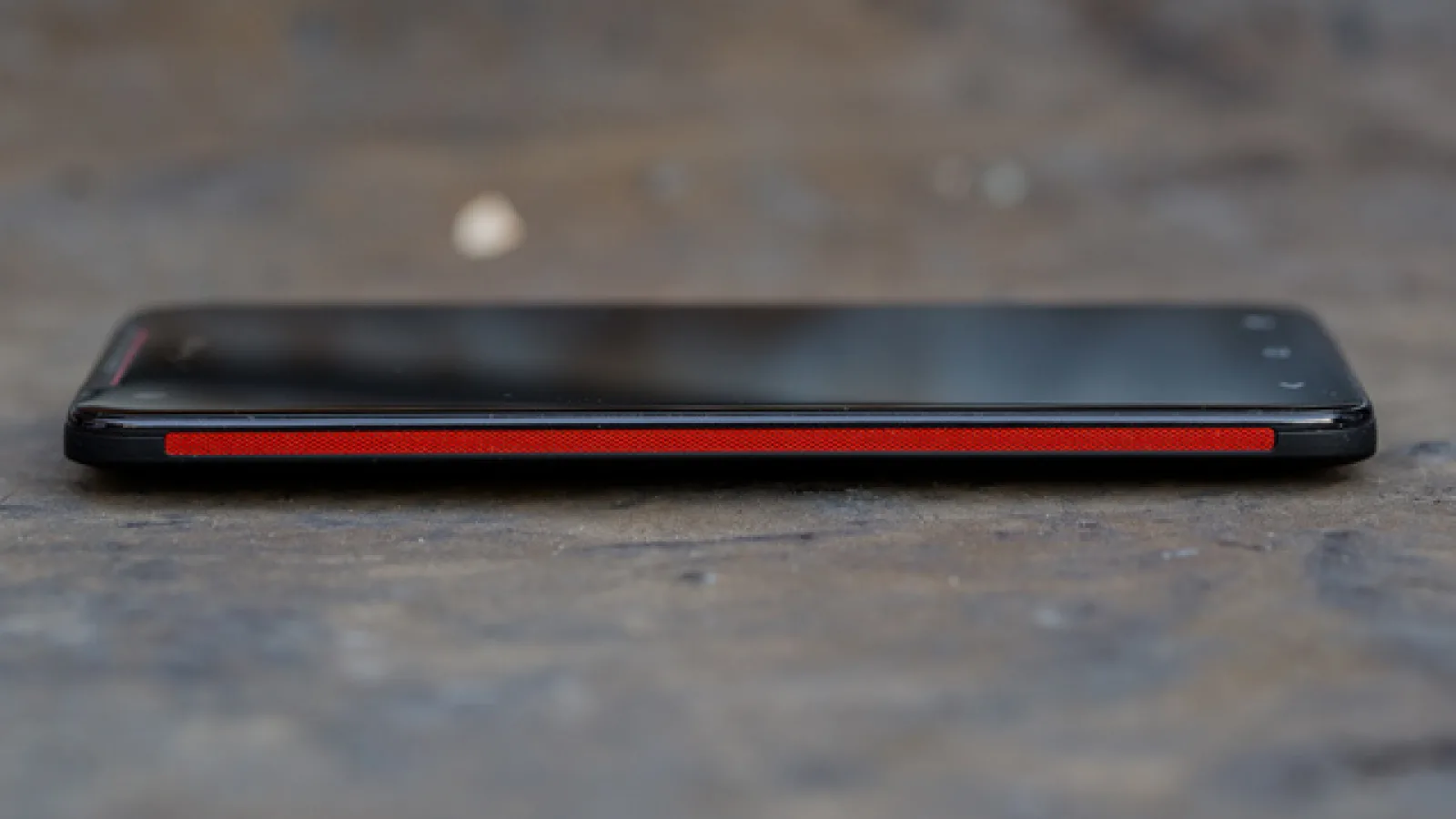 HTC Butterfly/Droid DNA anunțat oficial pentru piața internațională