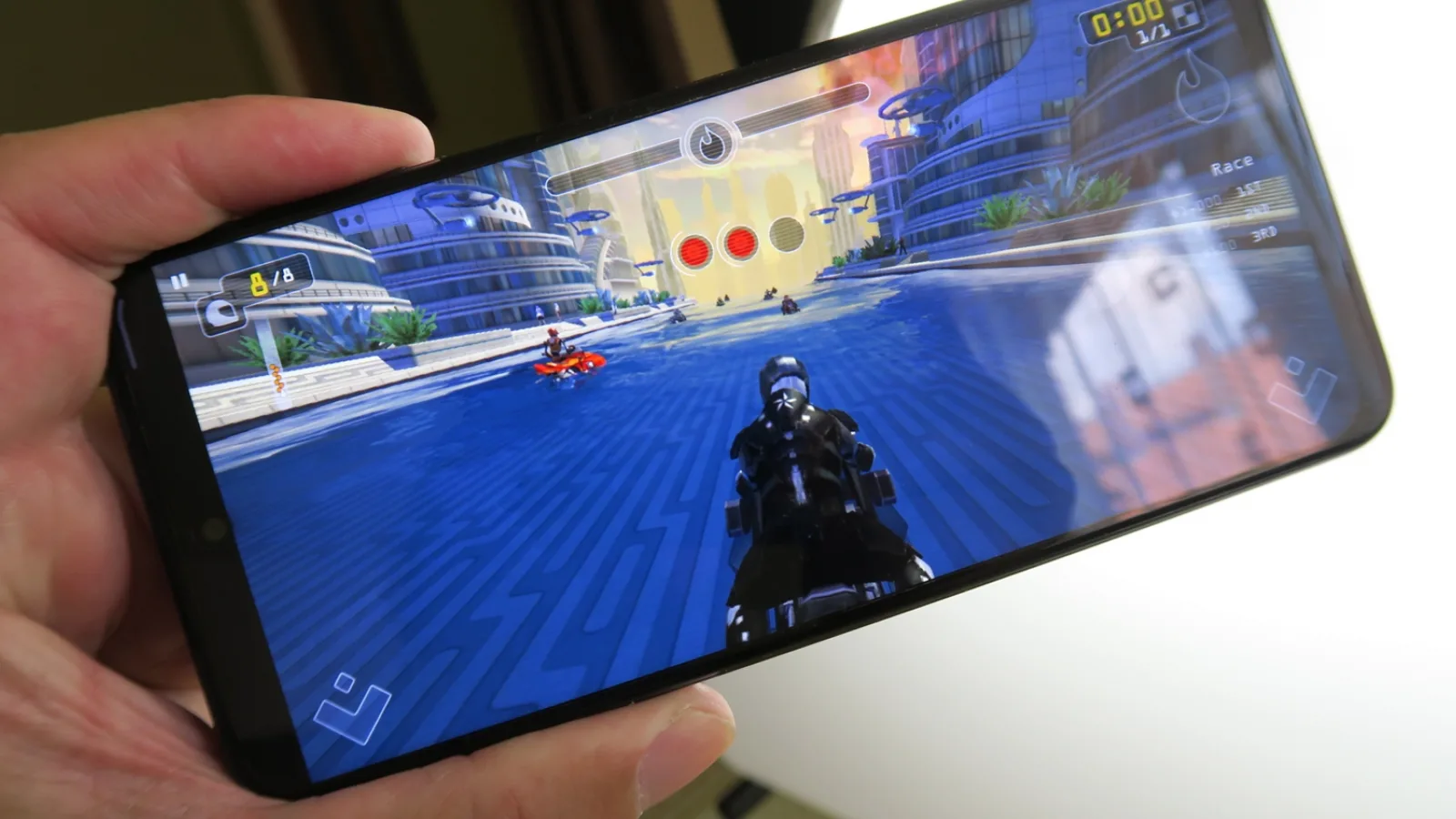 Xiaomi Redmi Note 9 Pro: Benchmark-uri peste telefoanele cu Snapdragon 730, sub predecesor totuşi