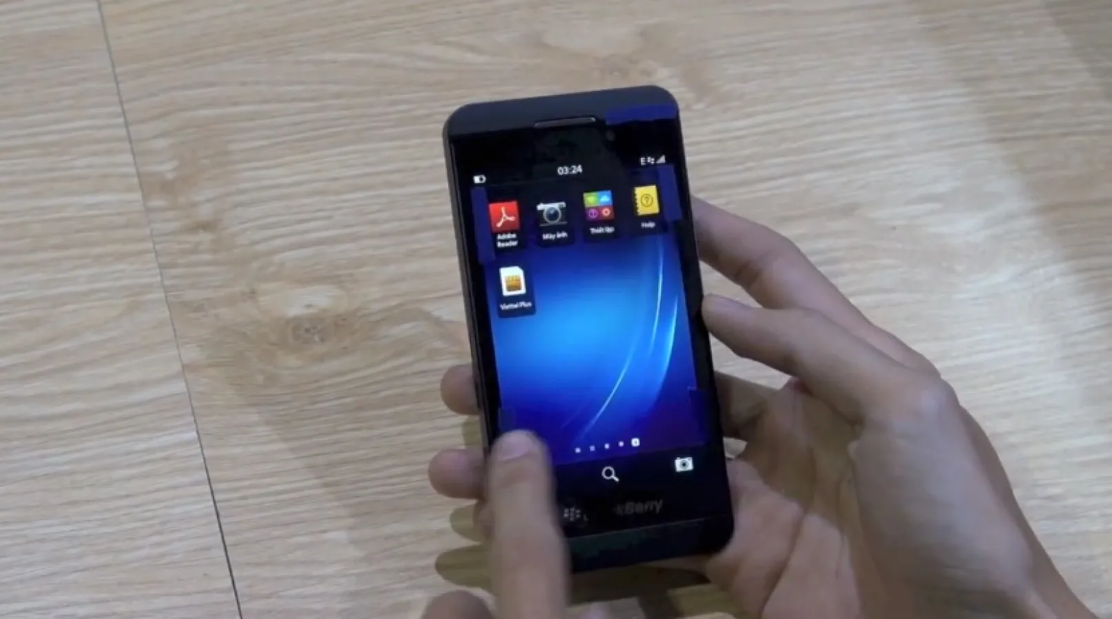 Următorul hit BlackBerry surprins În acțiune, filmat În toată splendoarea (Video)