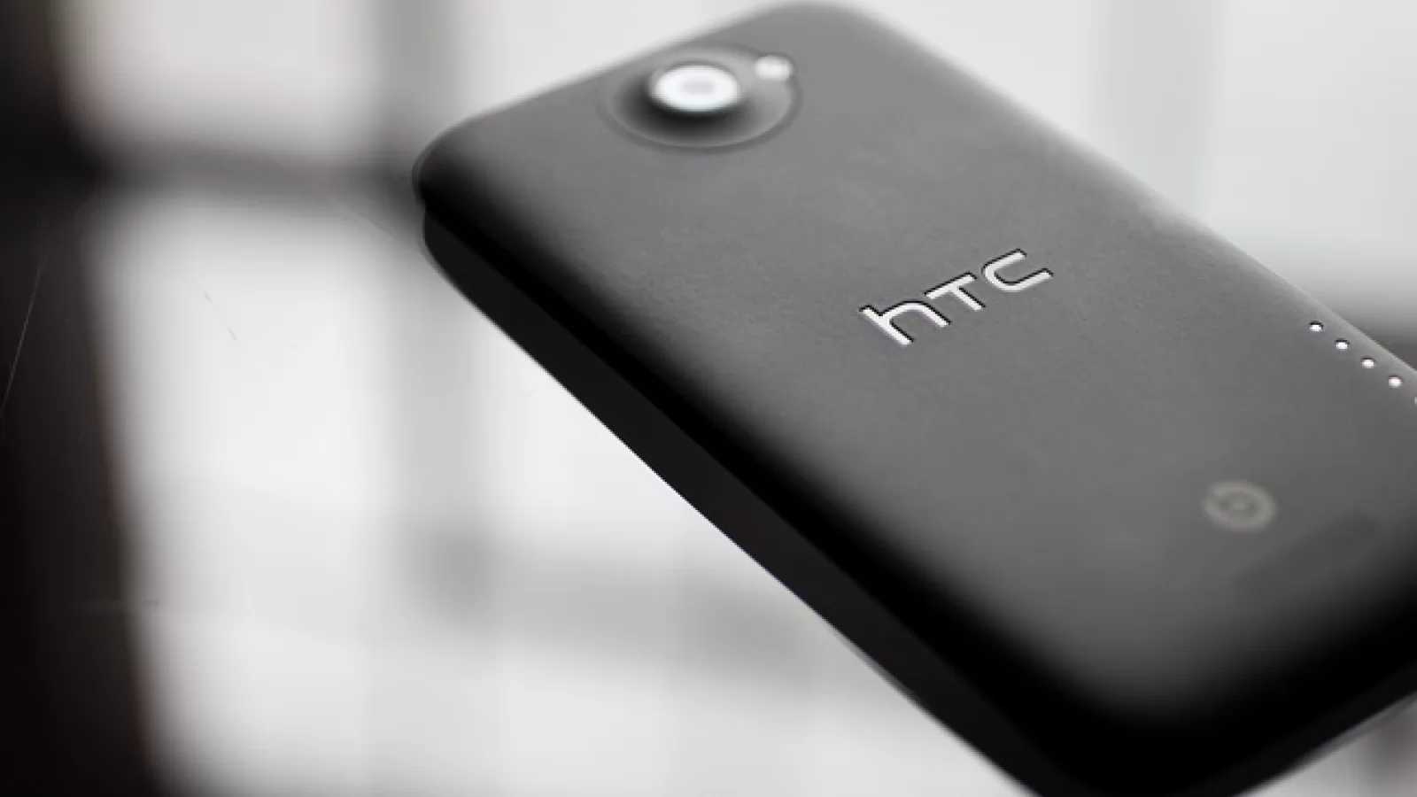 HTC M7, urmașul lui HTC One X prezentat În detaliu: ecran 1080p, HTC Sense 5 și multe altele!