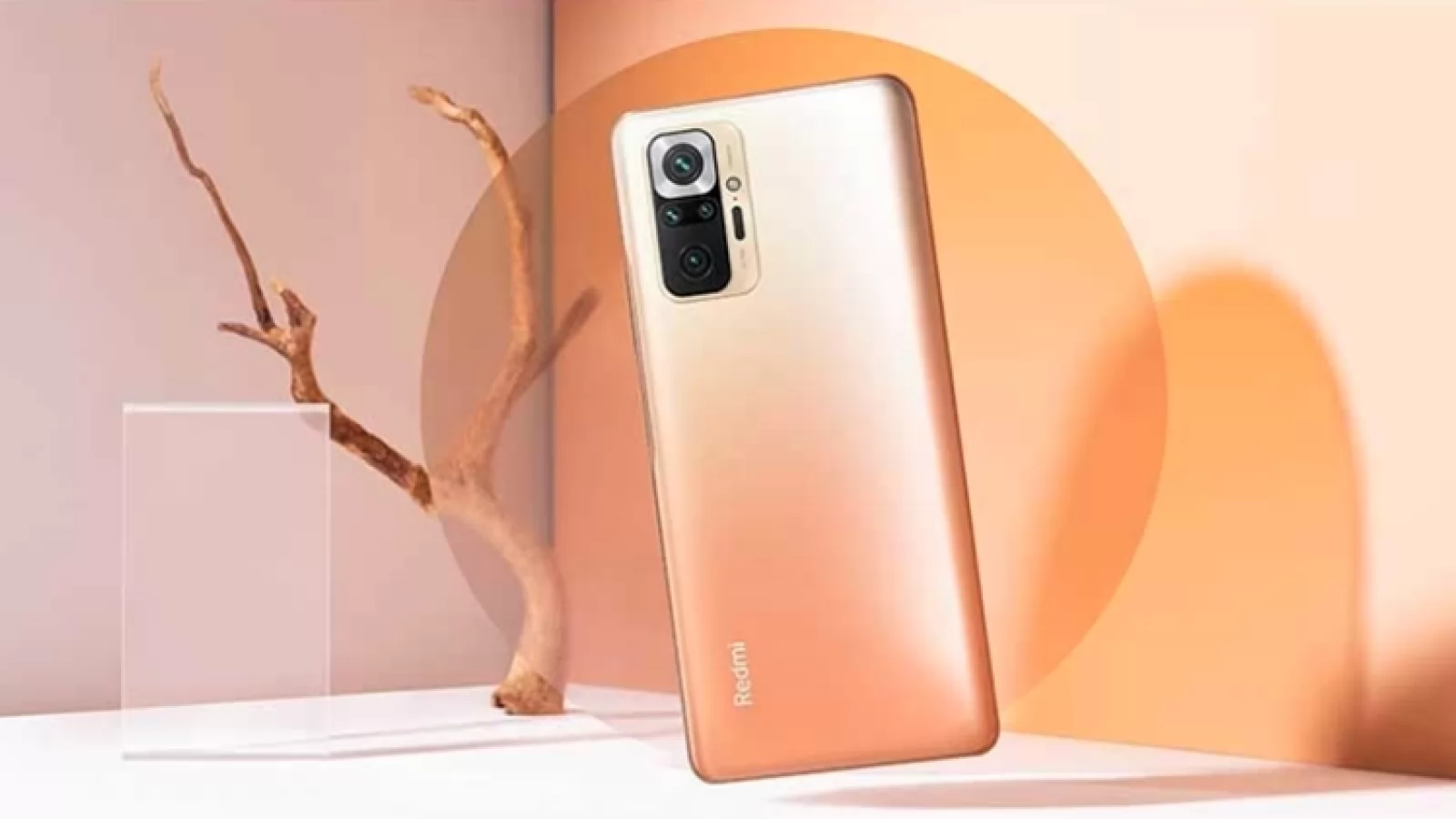 Turul Magazinelor #883: Redmi Note 10, telefon robust CAT, televizor 4K NEI, fiecare în jur de 1000 lei