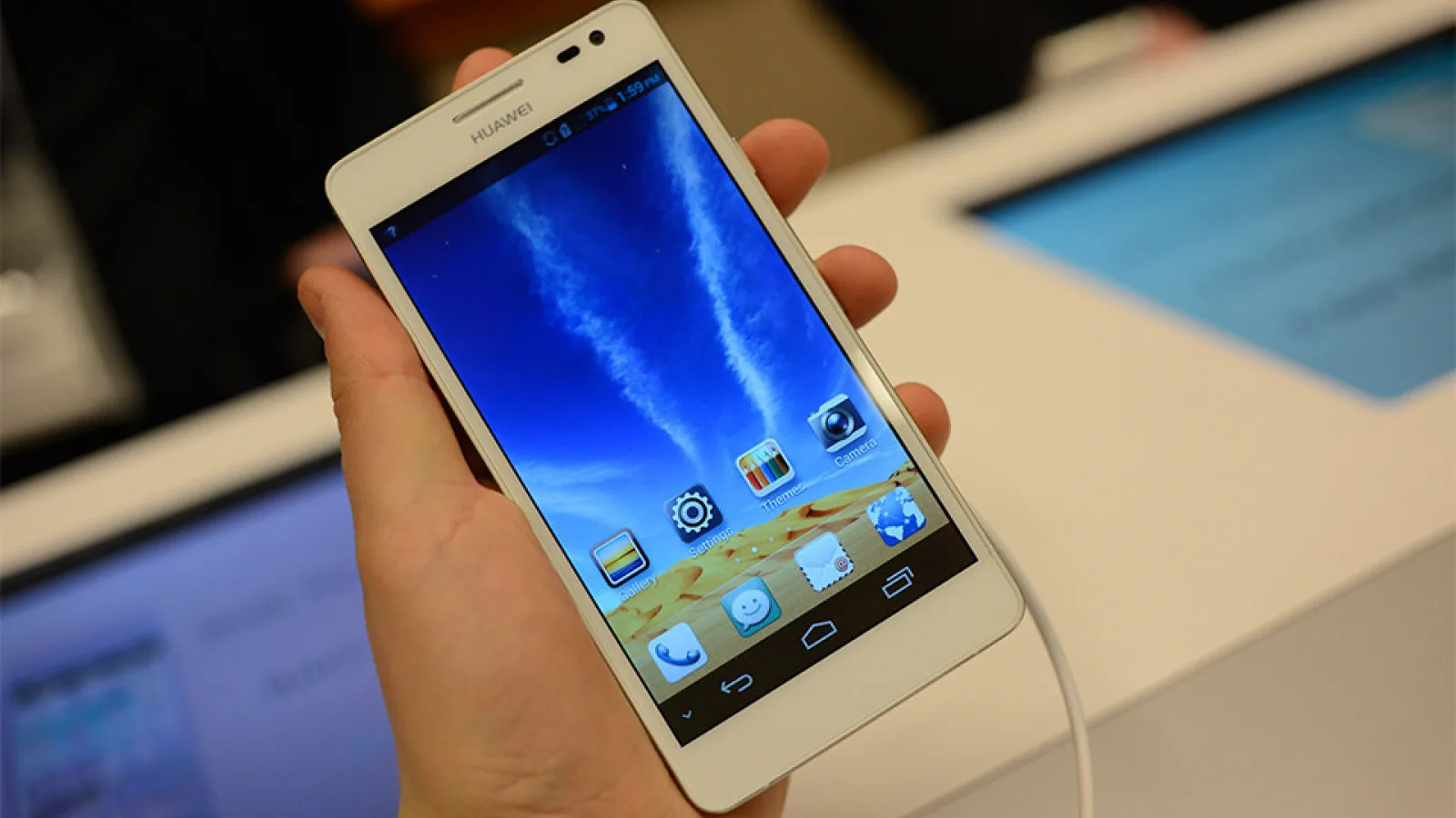 CES 2013: Huawei Ascend D2 anunțat oficial, unul dintre cele mai puternice smartphone-uri de 5 inch