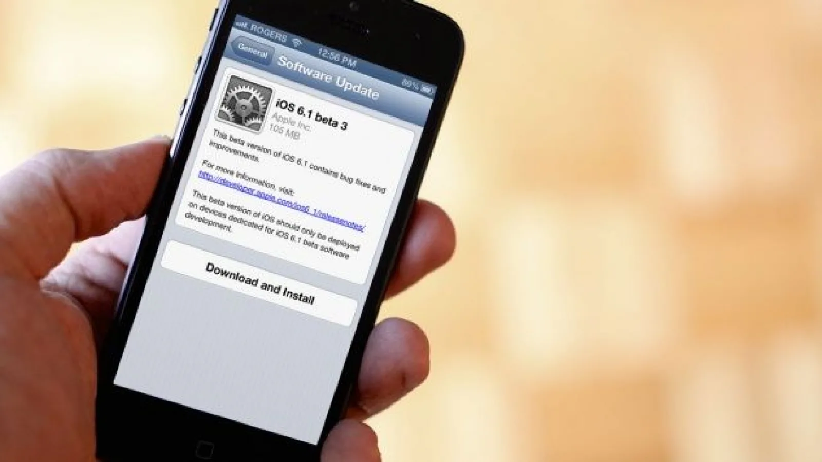 iOS 6.1 În varianta finală ar putea sosi luni pentru dezvoltatori (Zvon)